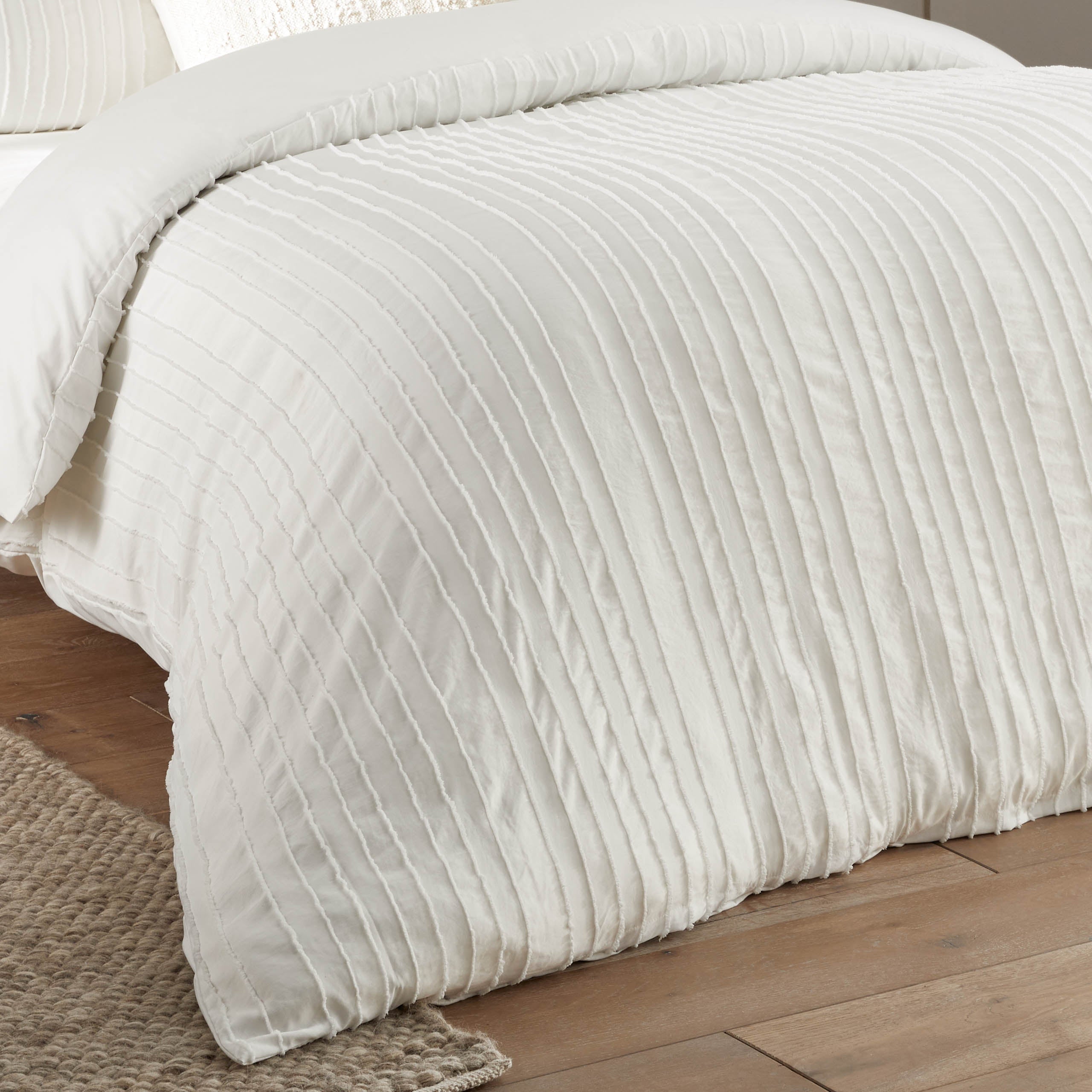Harrison Stripe Tufted Soft Touch Duvet Cover Set