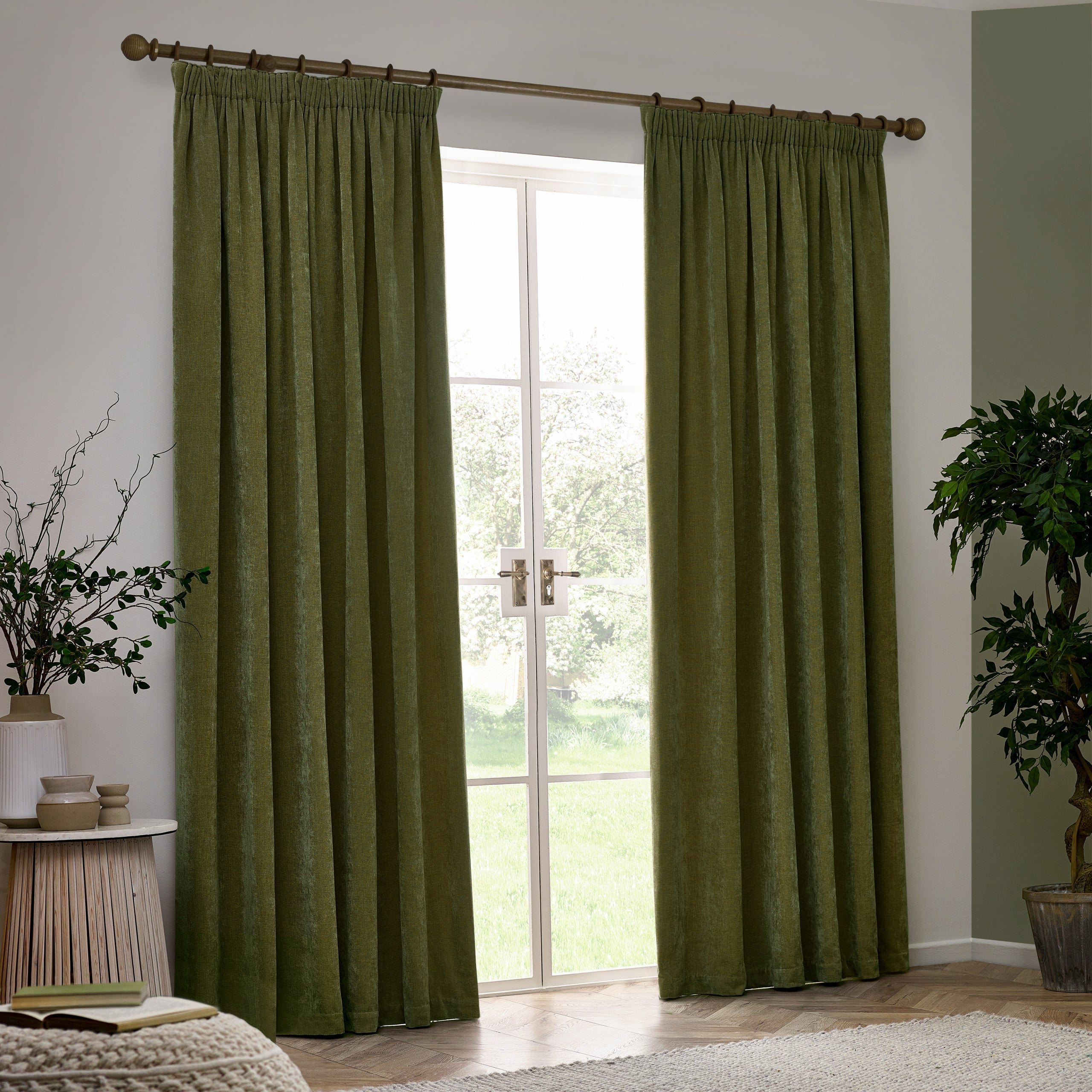 Heavy Chenille Velvet Room Darkening Pencil Pleat Curtains