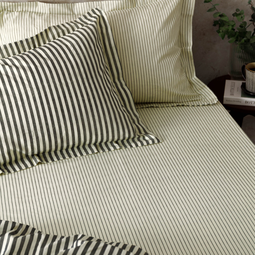 Hebden 100% Cotton Narrow Stripe Fitted Bed Sheet