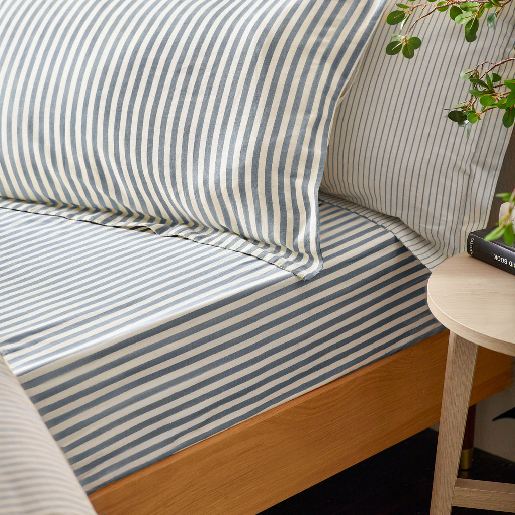 Hebden 100% Cotton Striped Fitted Bed Sheet