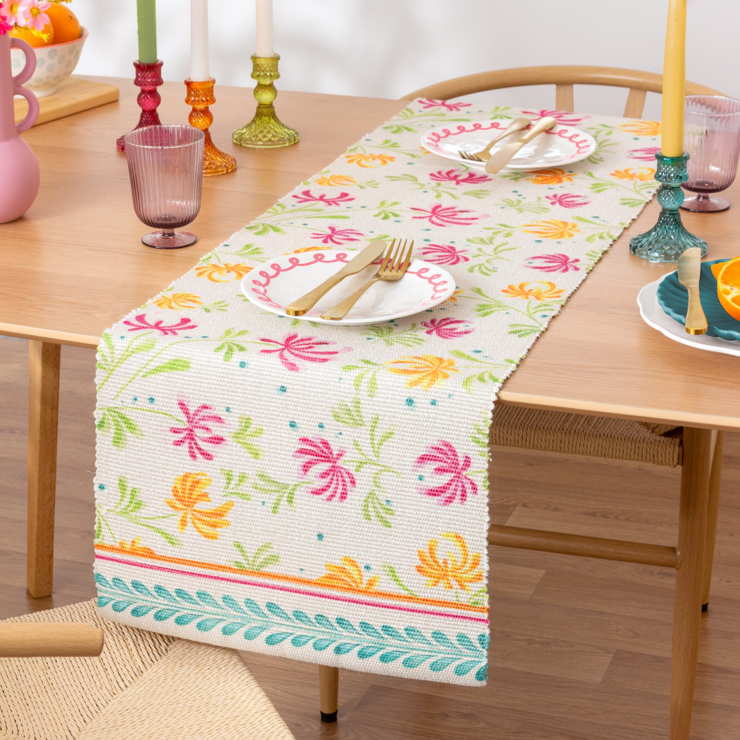 Honeysuckle Indoor/Outdoor Table Runner