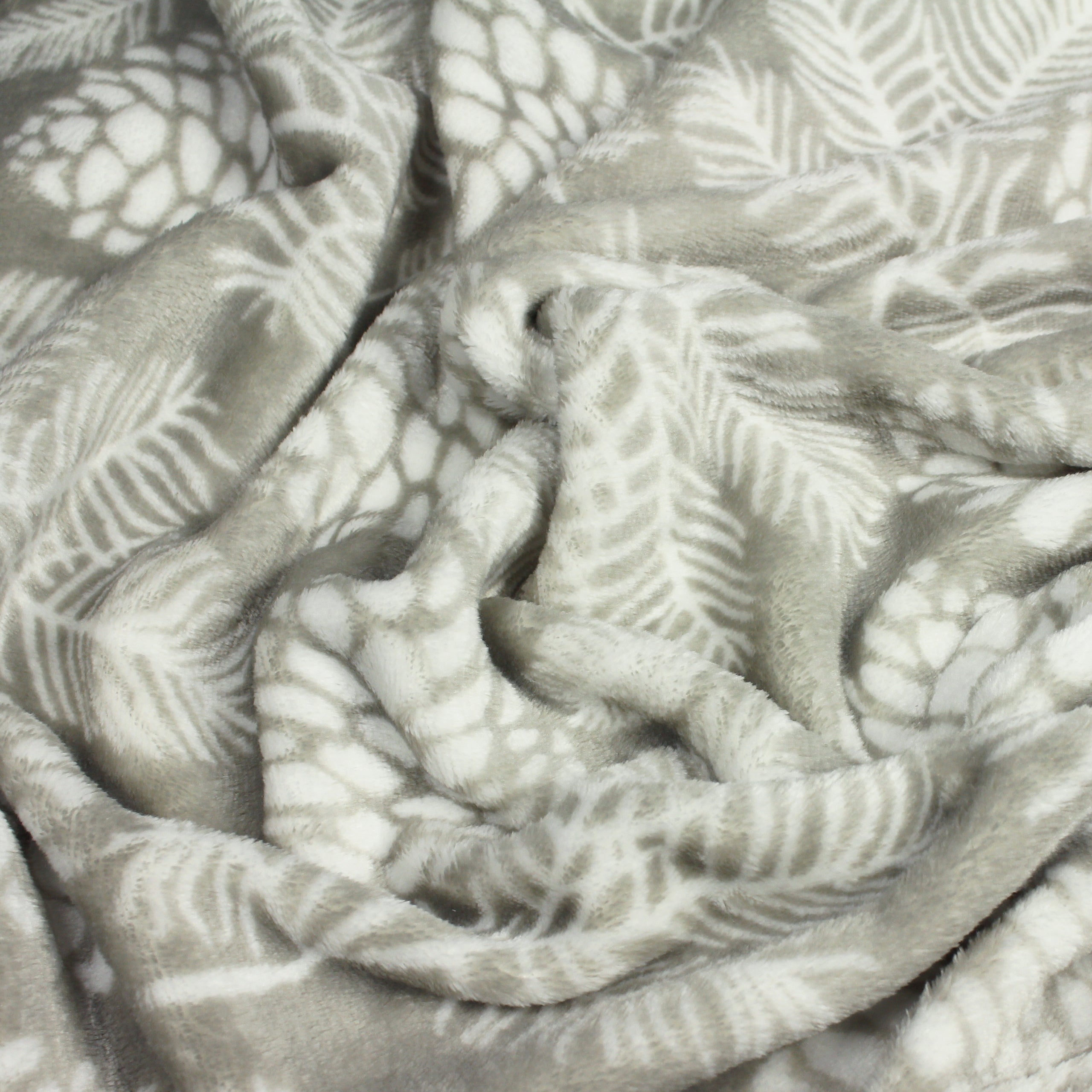 Irwin Woodland Fleece Throw