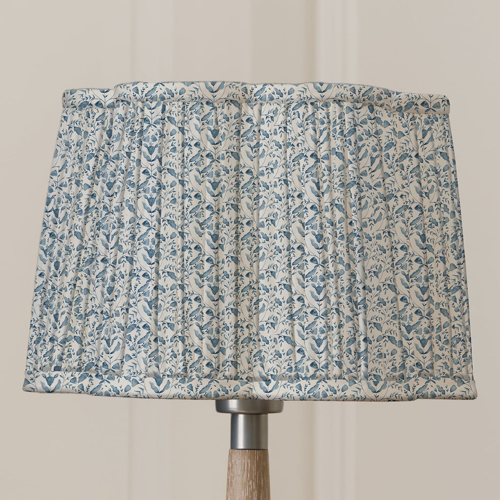Juna Pleated Scalloped Lamp Shade
