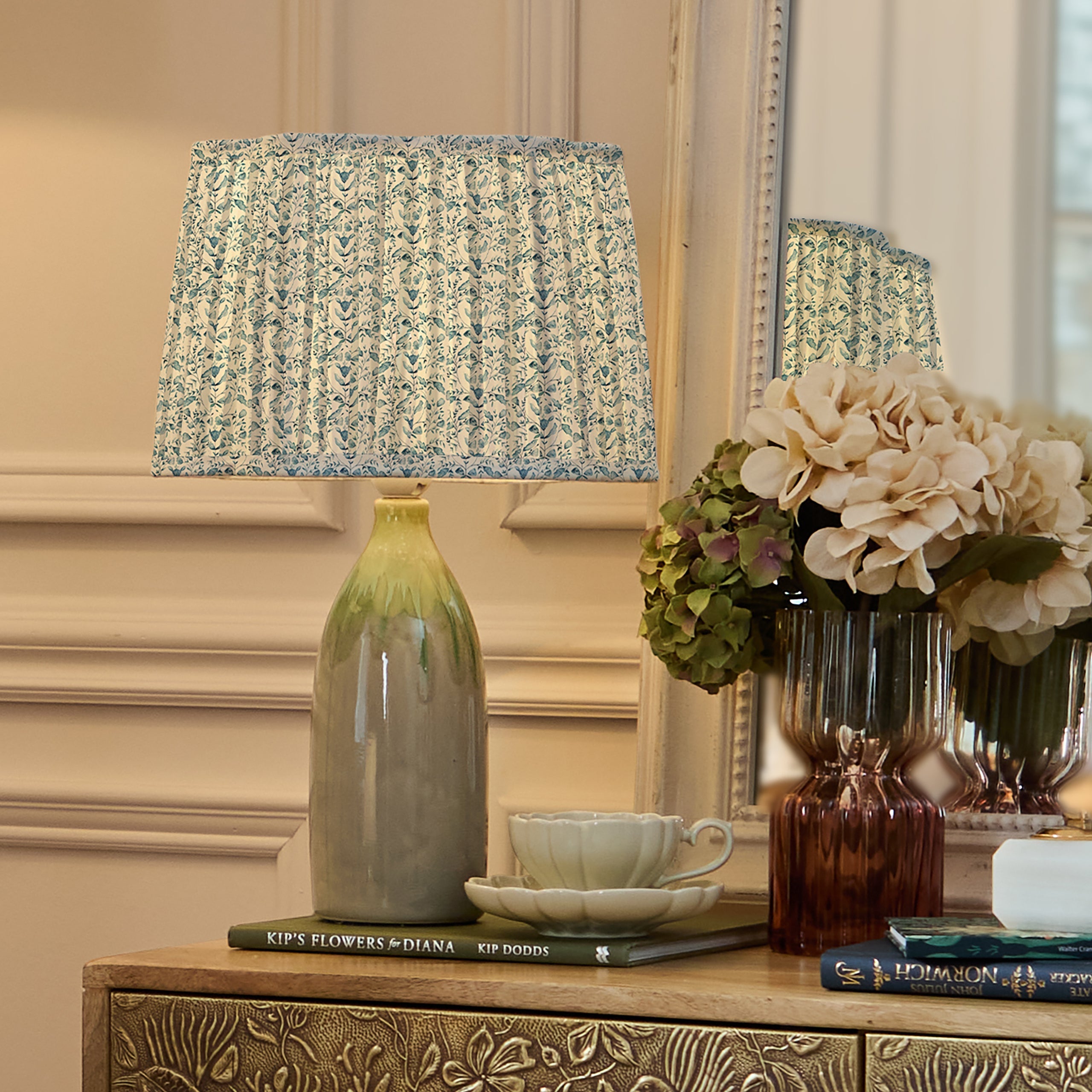 Juna Pleated Scalloped Lamp Shade