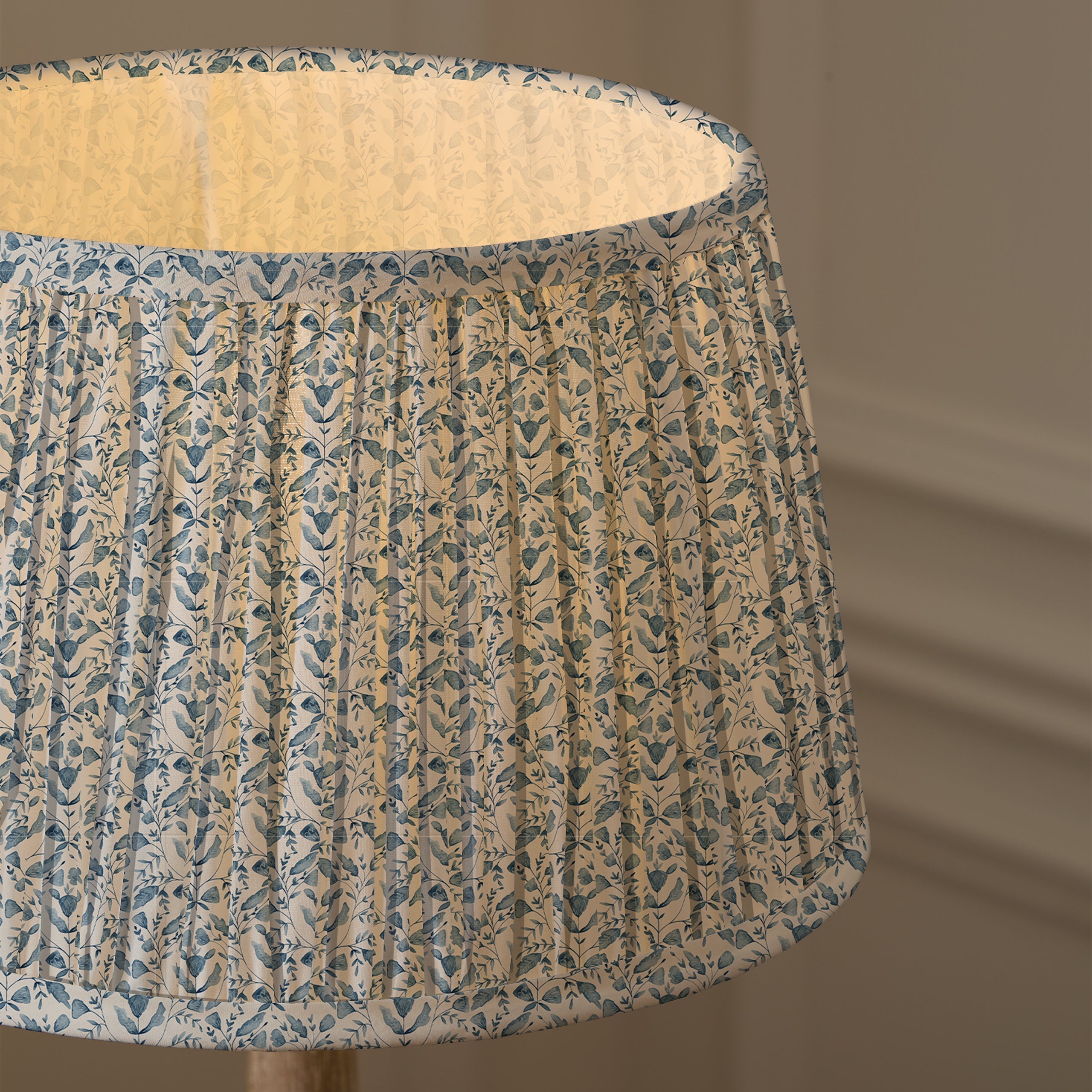 Juna Pleated Tapered Lamp Shade