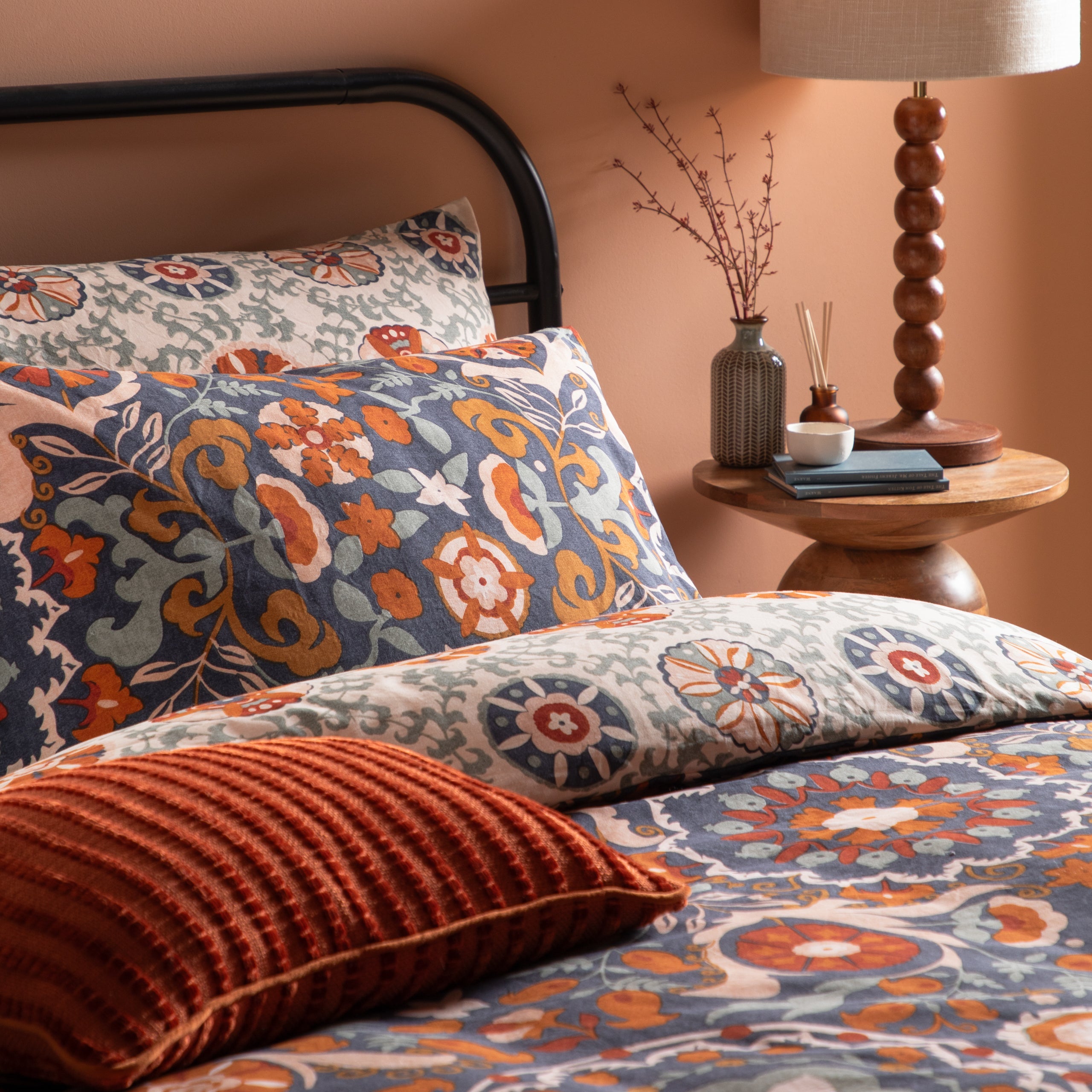 Kinfolk Printed Reversible Duvet Cover Set