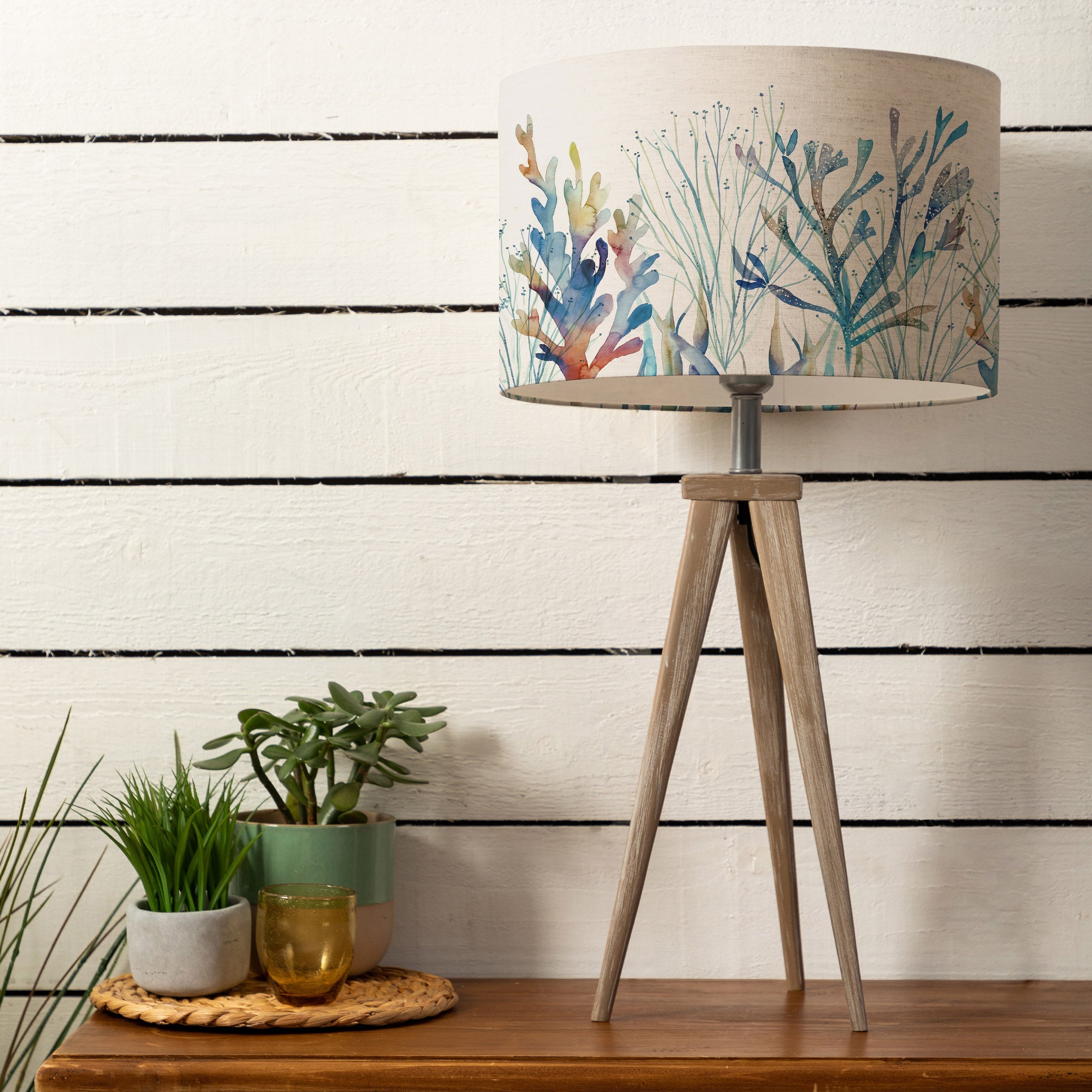 Coral Reef Eva & Aratus Complete Table Lamp