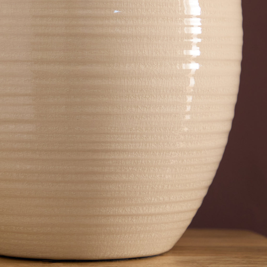 Bilbury Flock Eva & Epona Complete Table Lamp Cream/Robins