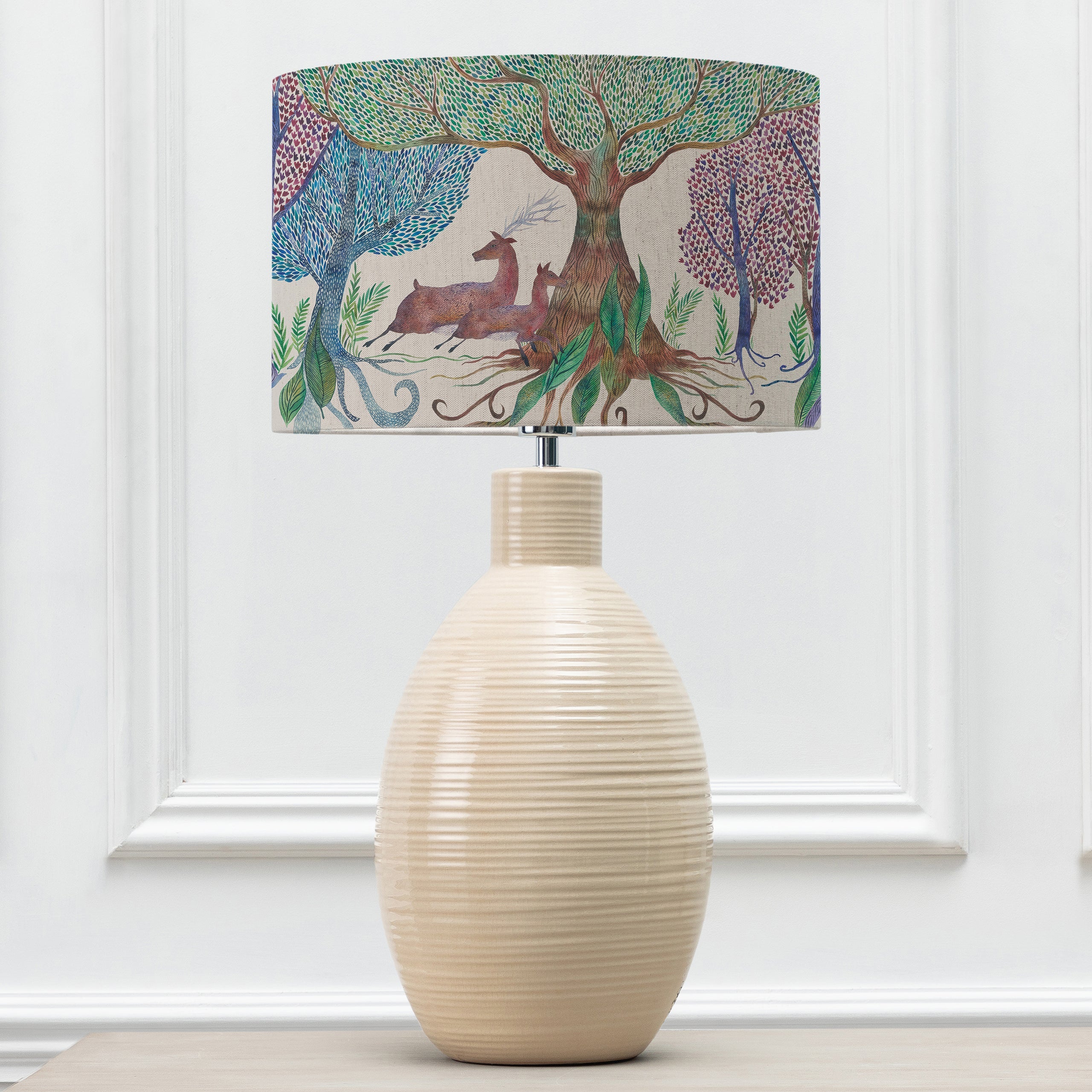 Willow Woods Eva & Epona Complete Table Lamp