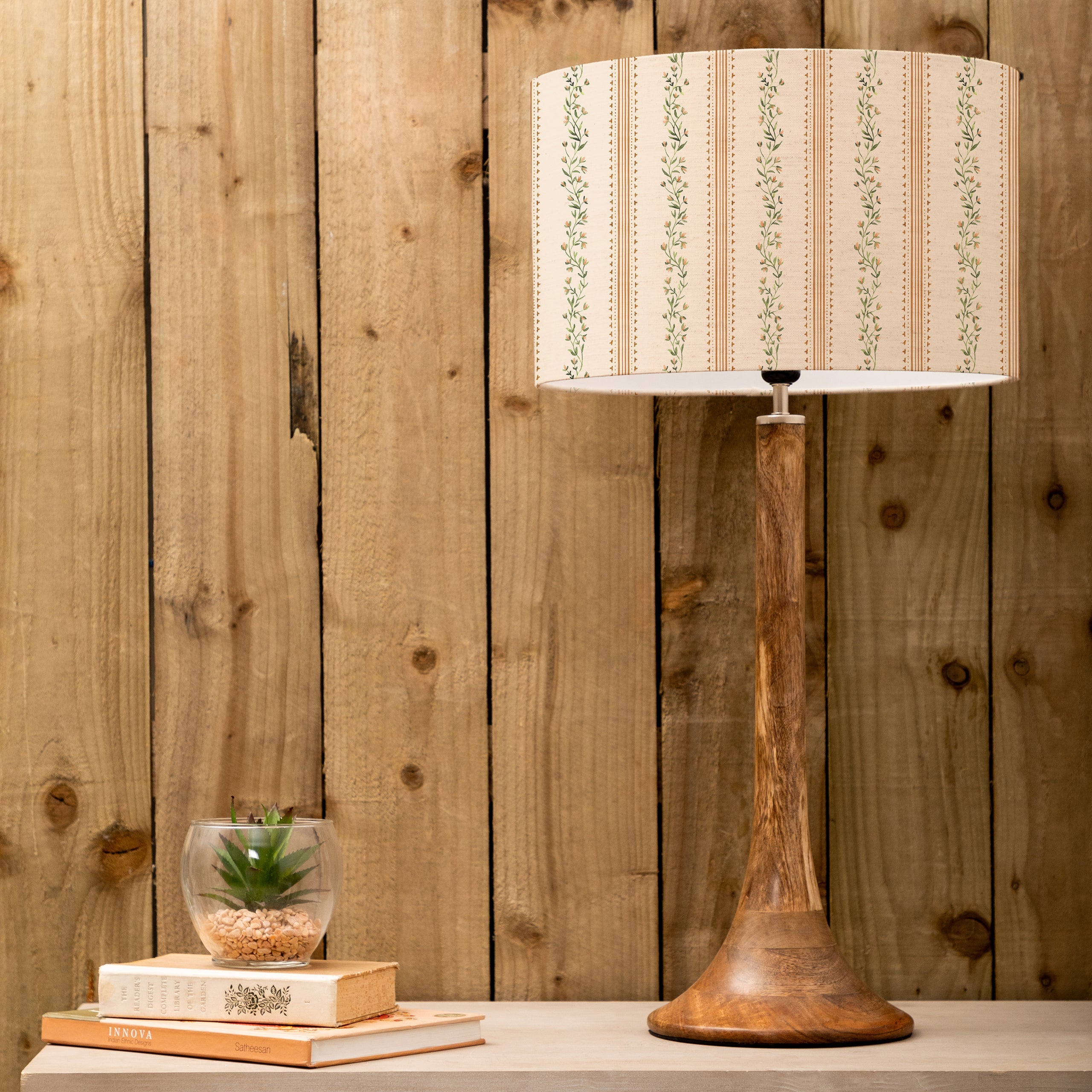 Primavera Eva & Kinross Complete Table Lamp