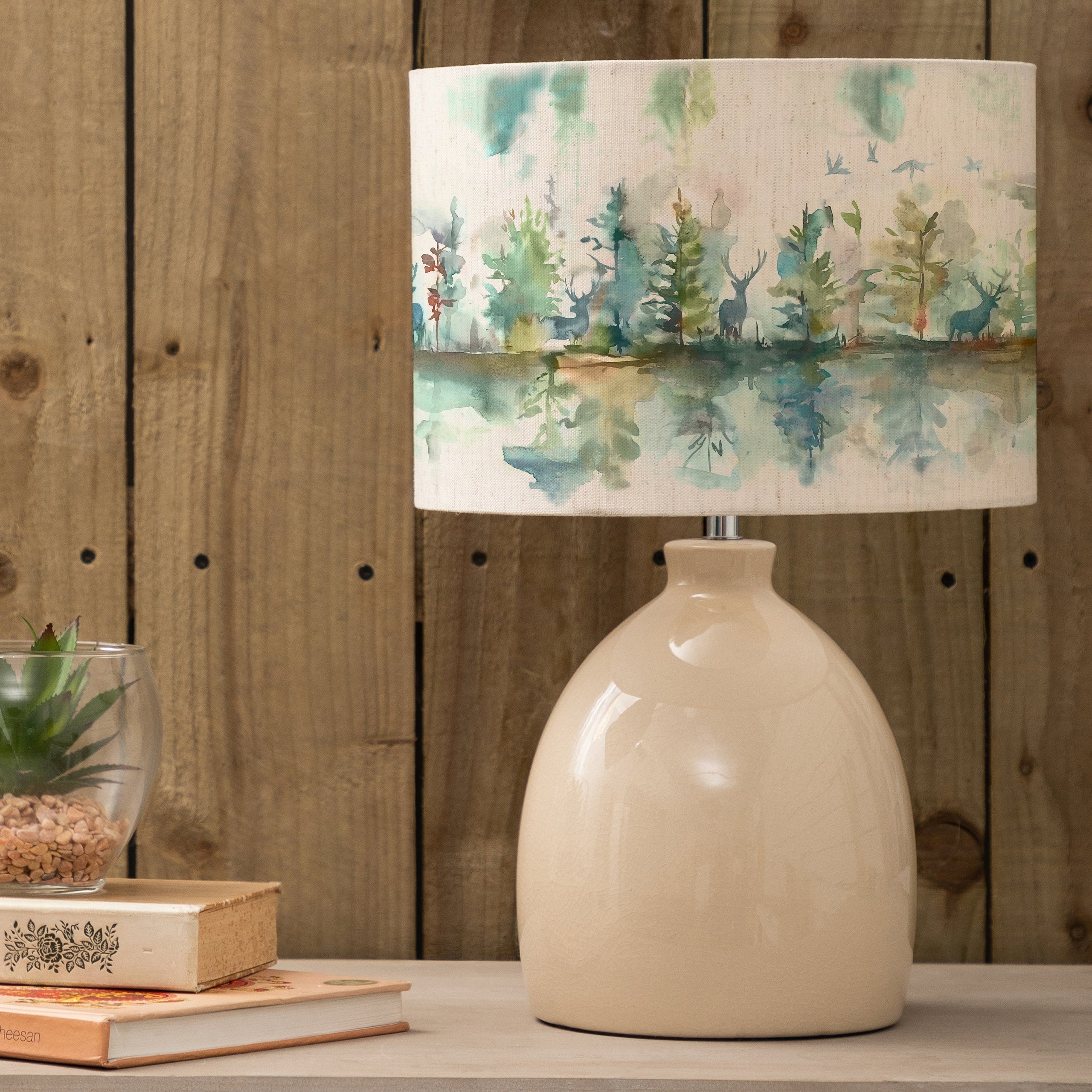 Wilderness Eva & Leura Complete Table Lamp