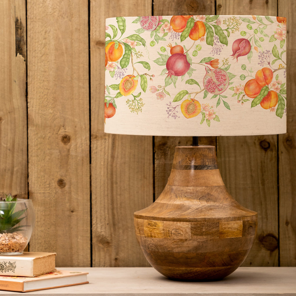 Shrubbery Fruits Eva & Leven Complete Table Lamp