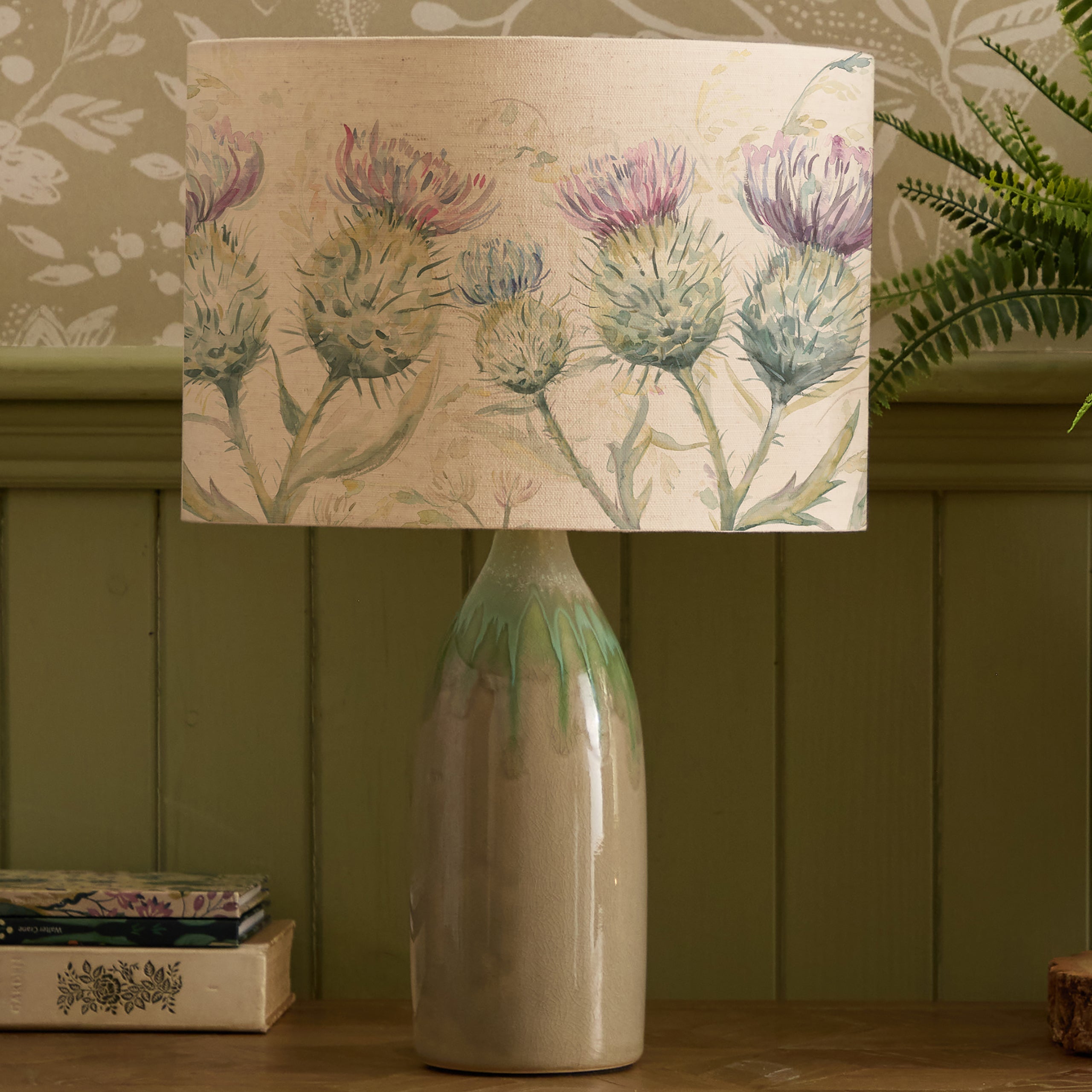 Thistle Glen Eva & Narvi Complete Table Lamp