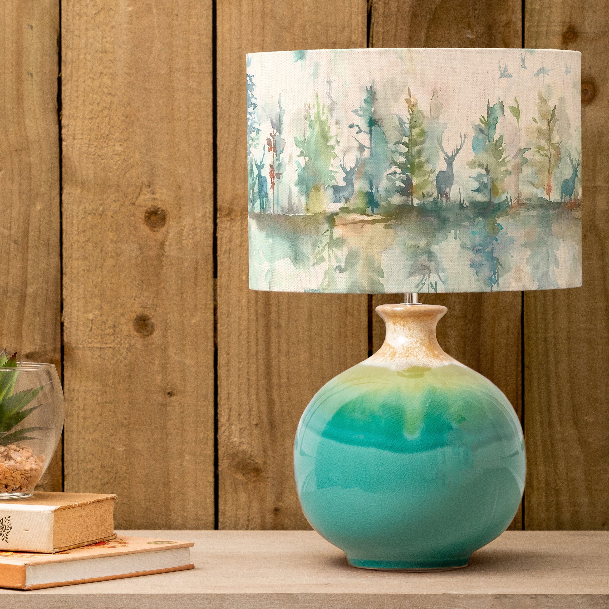 Wilderness Eva & Neso Complete Table Lamp