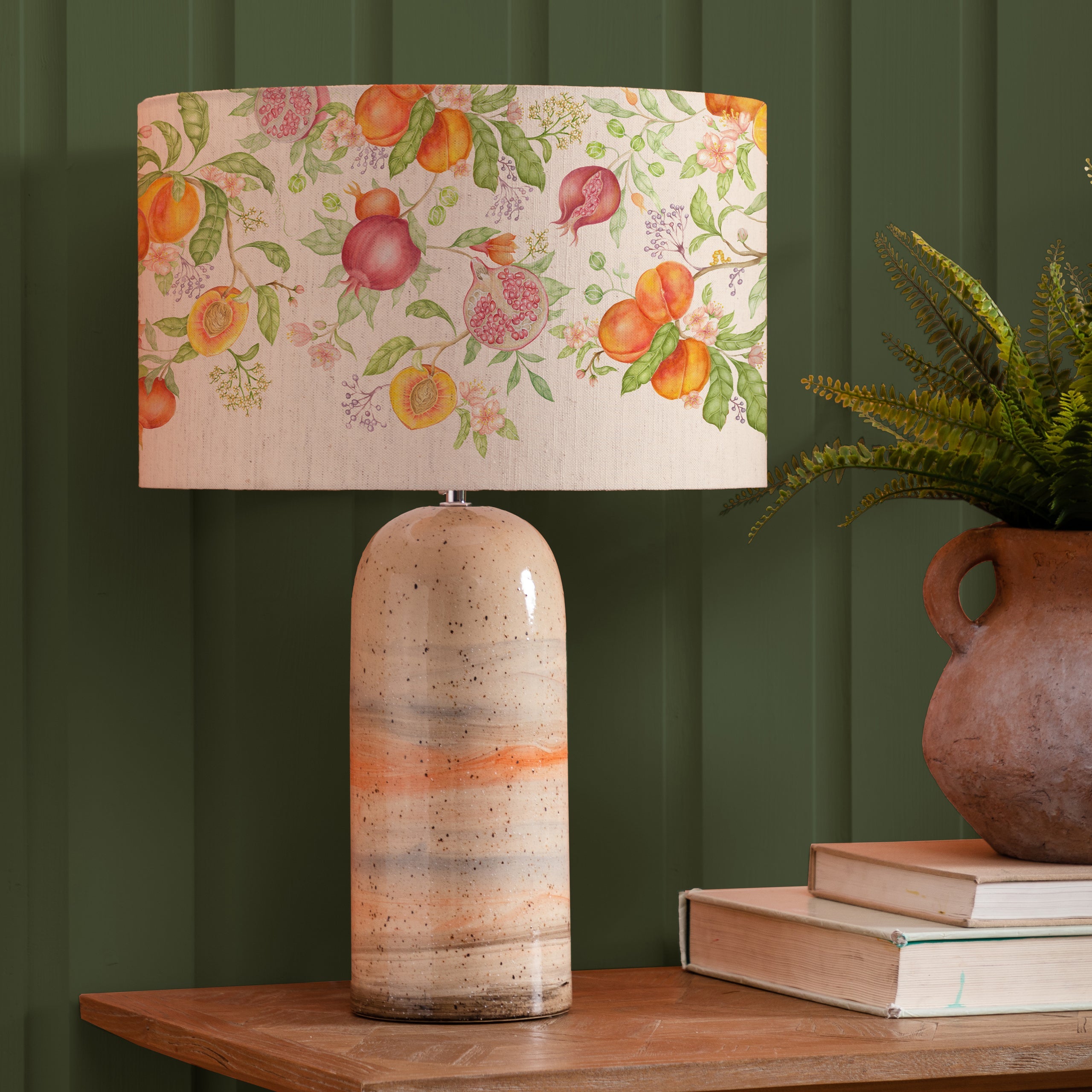 Shrubbery Fruits Eva & Ocefina Complete Table Lamp