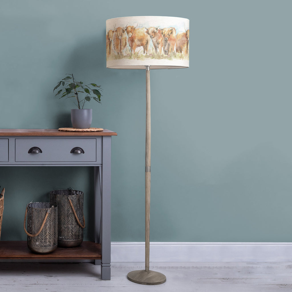 Highland Cattle Eva & Solensis Complete Floor Lamp