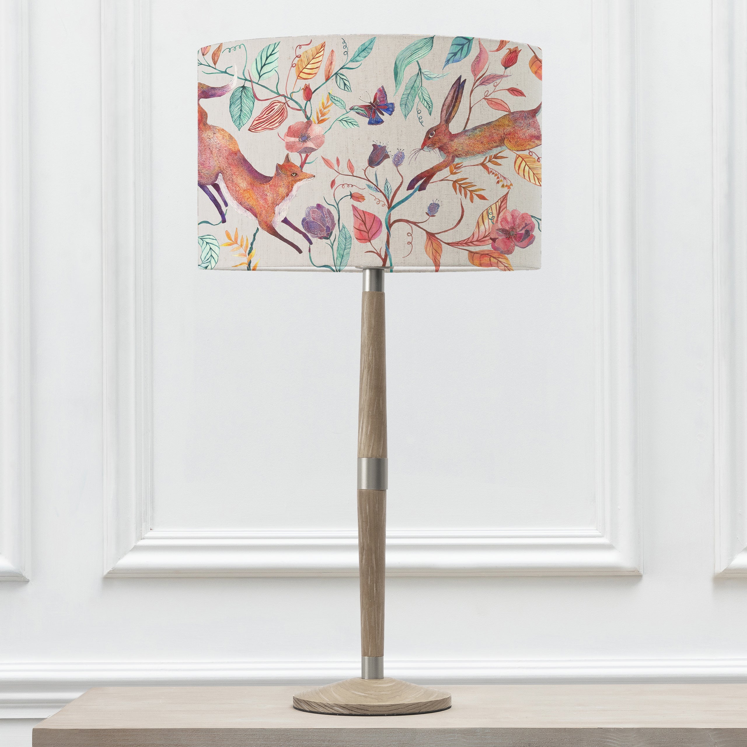 Leaping Into The Fauna Eva & Solensis Complete Table Lamp