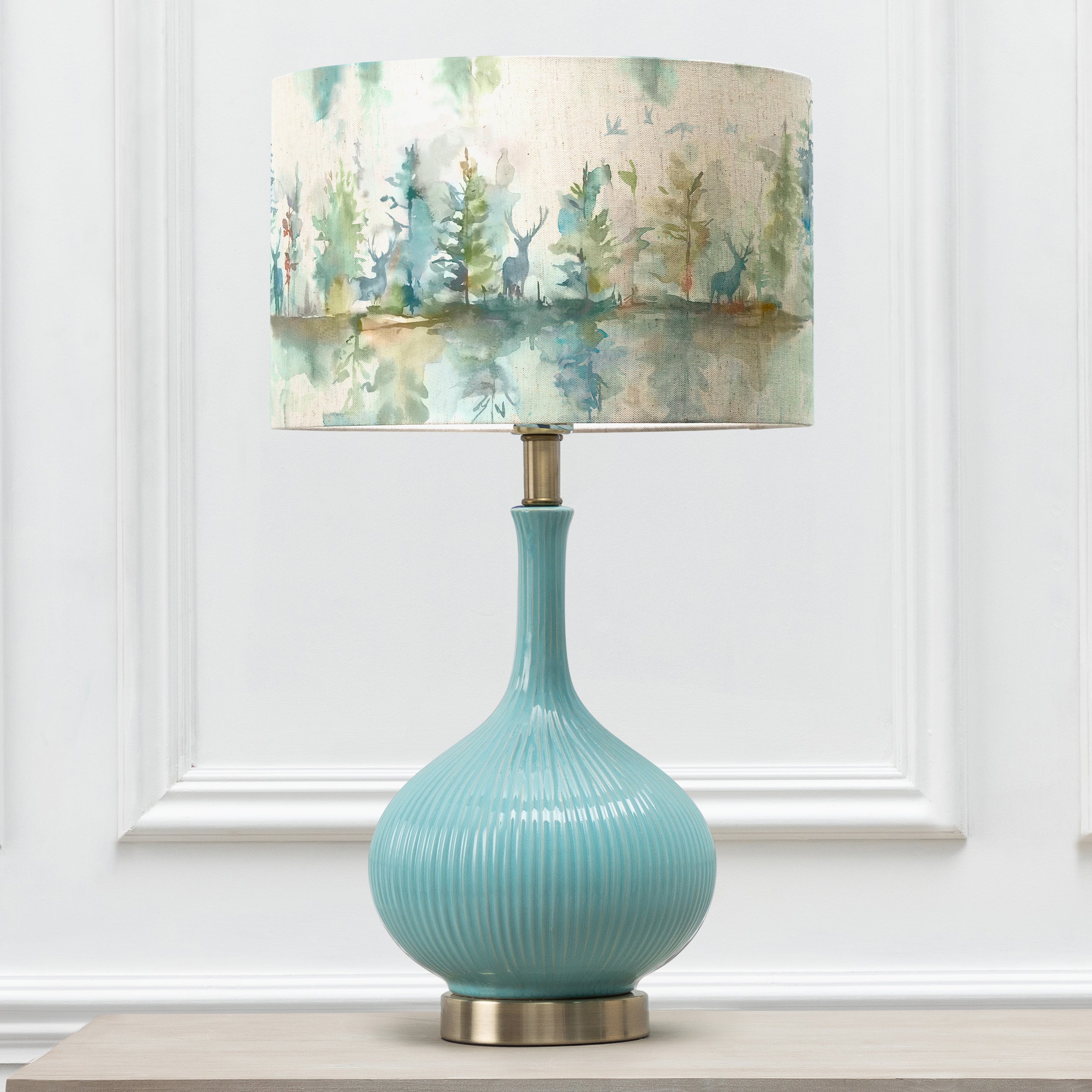 Wilderness Eva & Ursula Complete Table Lamp