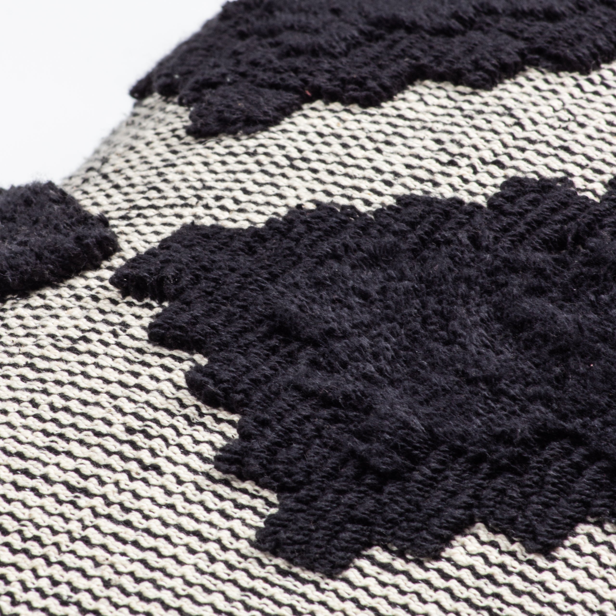 Lamar Tufted Diamond Cushion