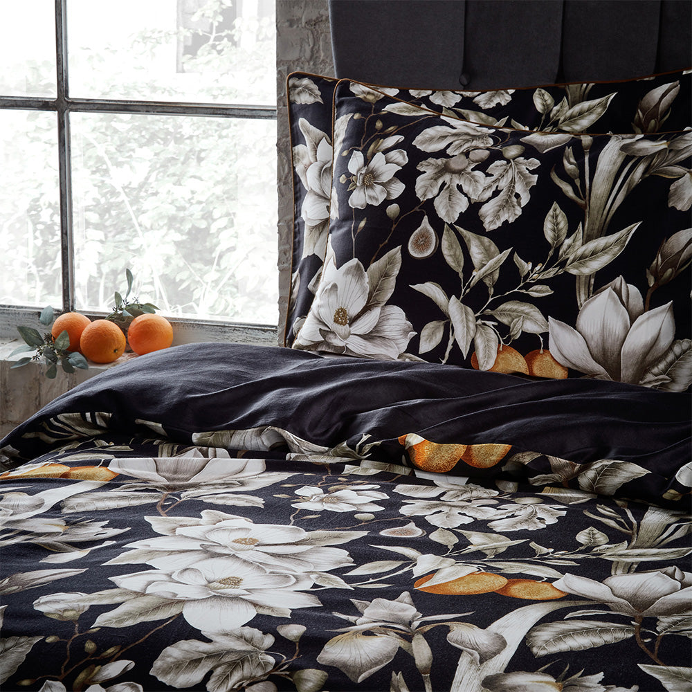 Lavish Floral Printed Piped Cotton Sateen Duvet Cover Set