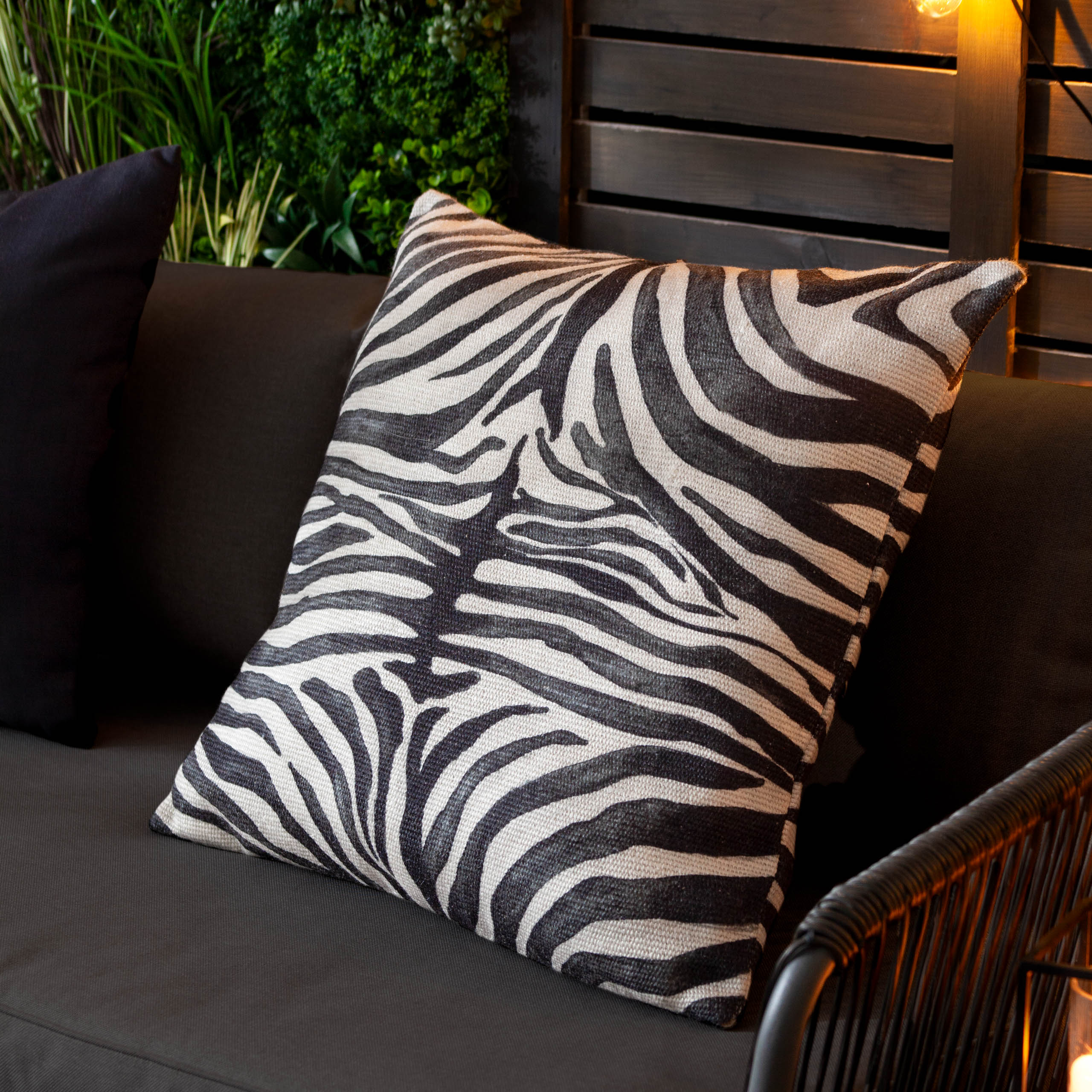 Leopardis Zebra Woven Outdoor Cushion