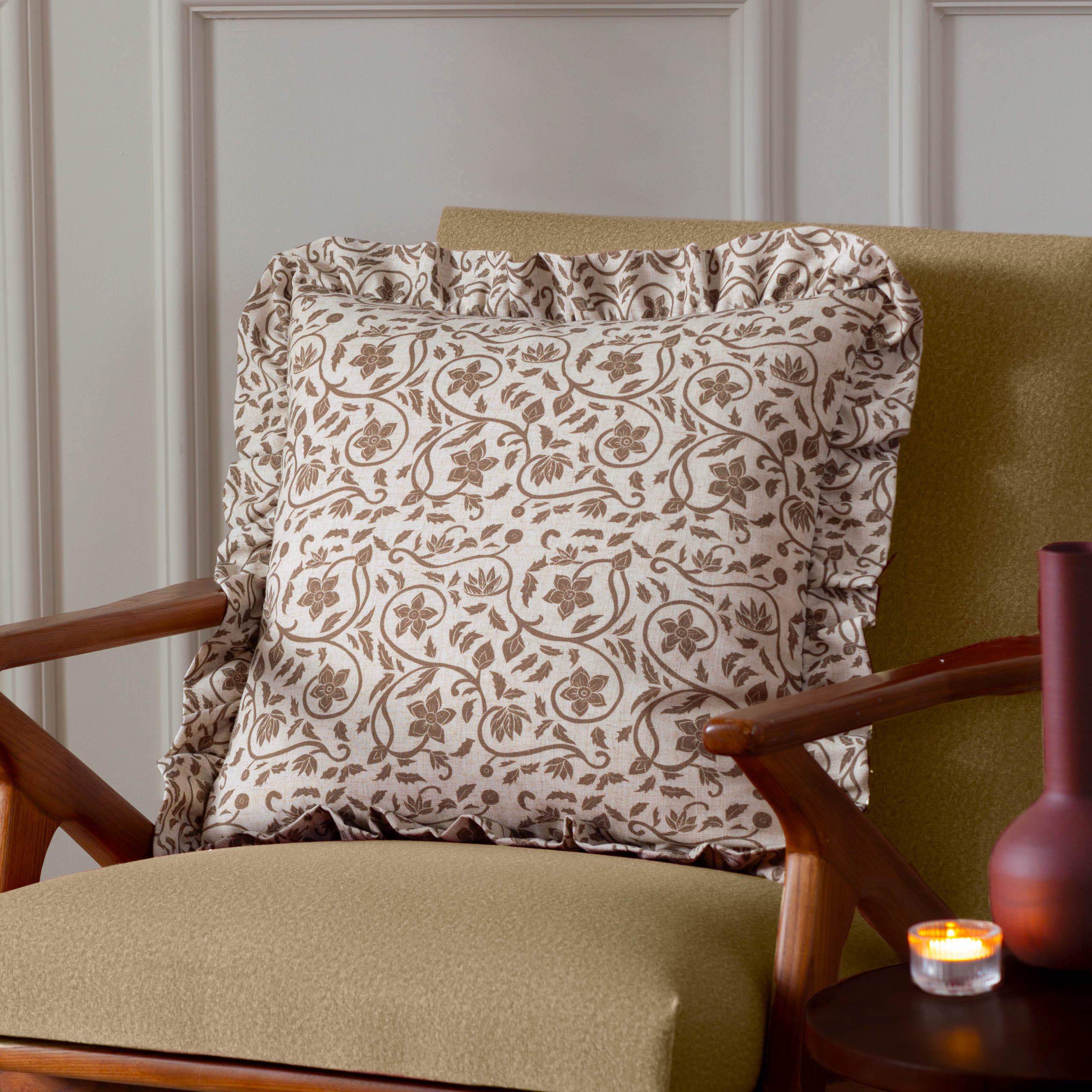 Linen Filigree Printed Ruffle Cushion