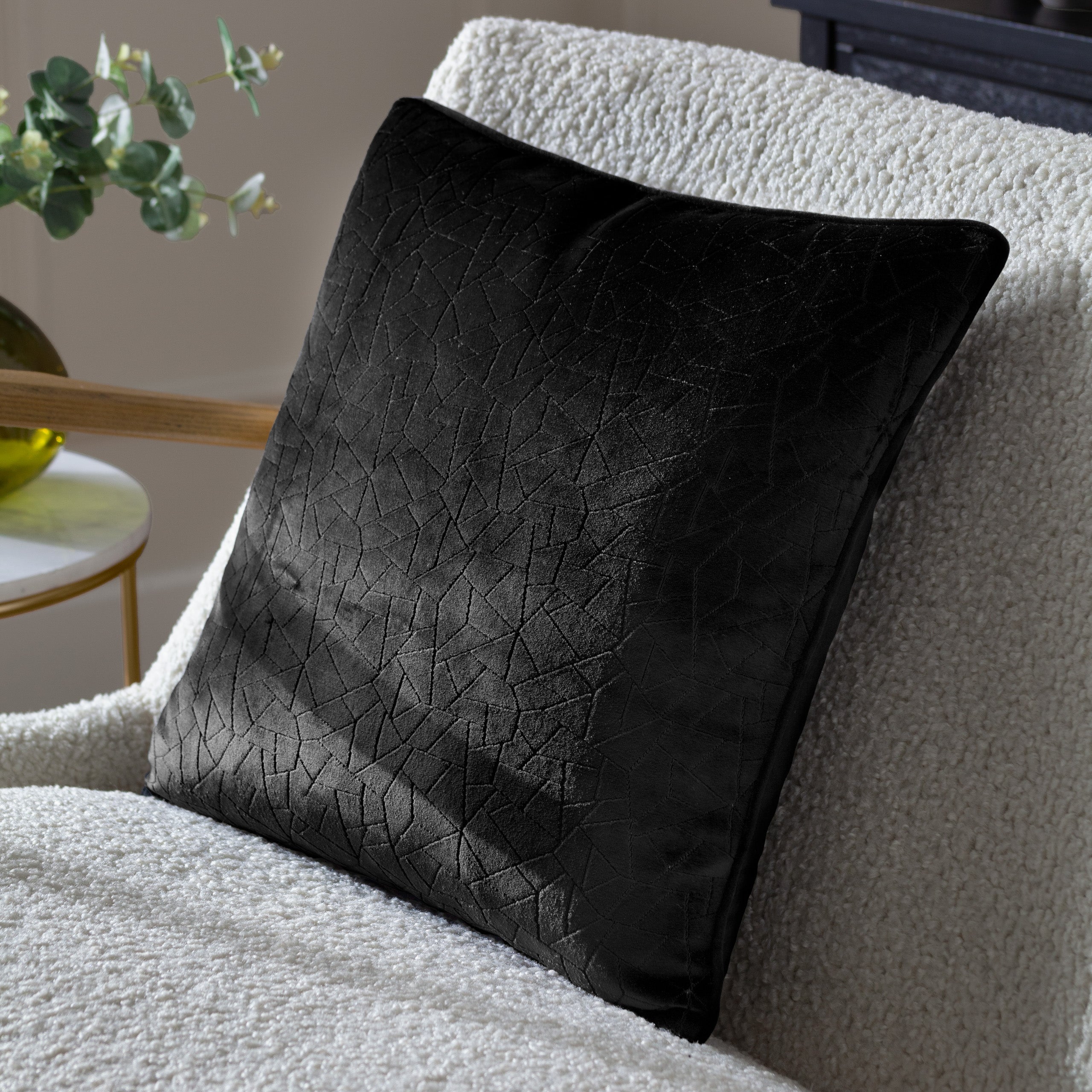 Malans Piped Velvet Cushion