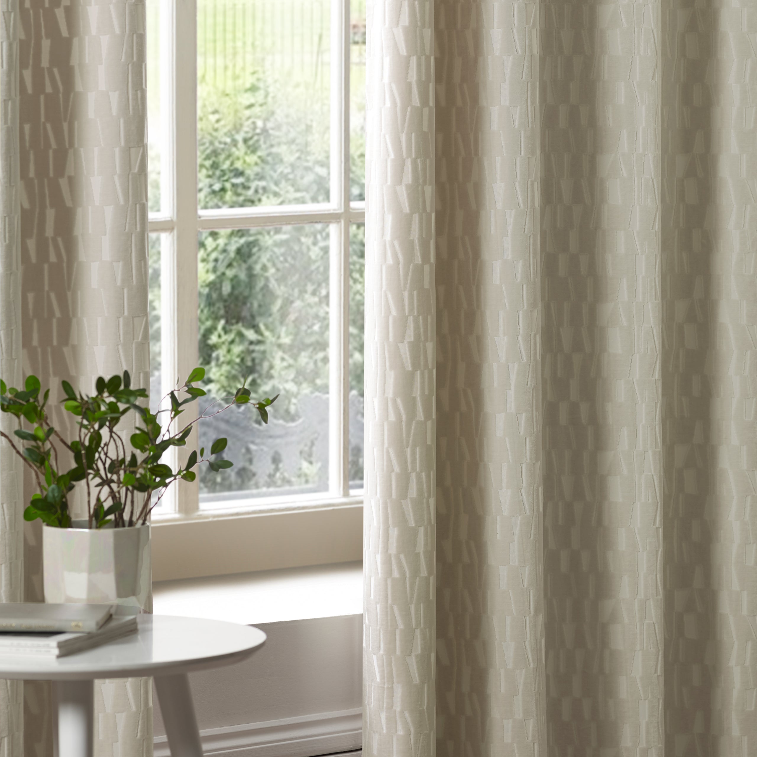 Manhattan Velvet Room Darkening Eyelet Curtains