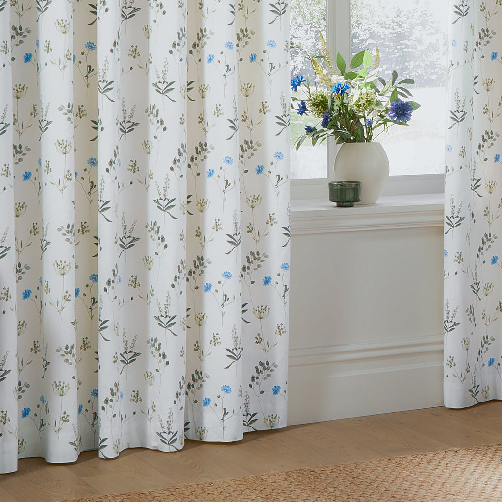 Meadow Floral 100% Cotton Lined Eyelet Curtains