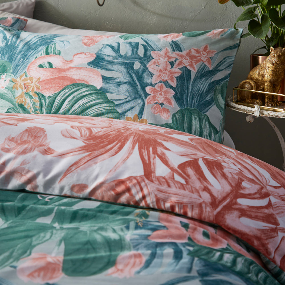 Medinilla Tropical Duvet Cover Set