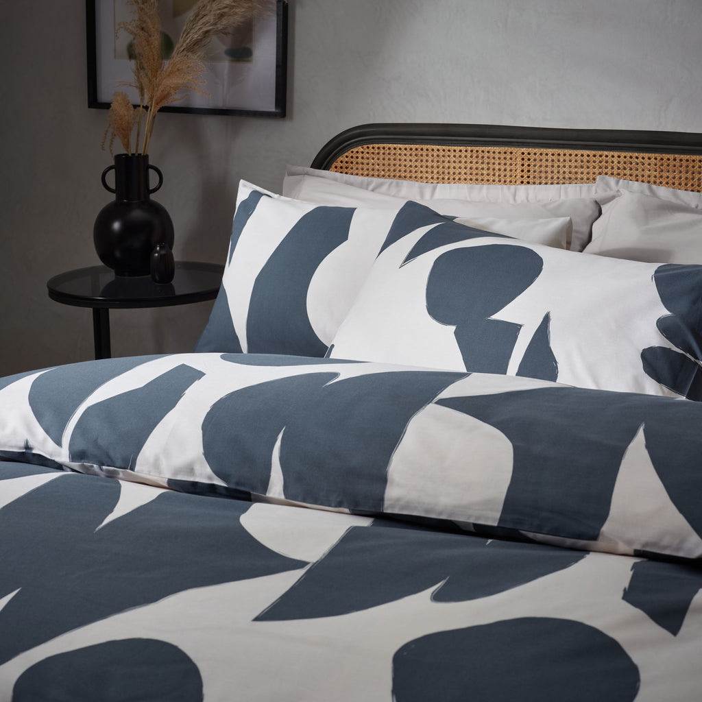 Meta Abstract Cotton Rich Duvet Cover Set
