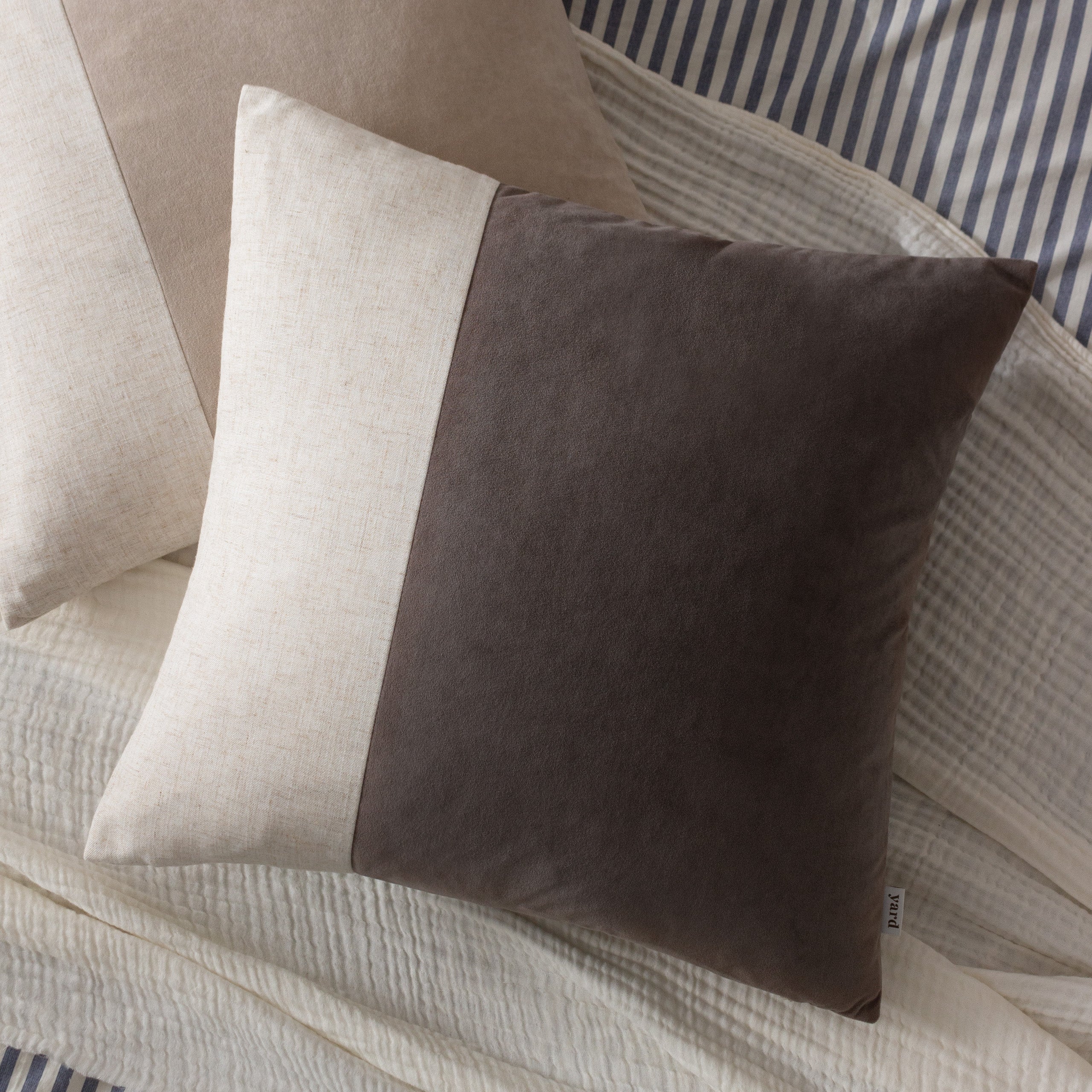 Morden Soft-Washed Velvet Cushion