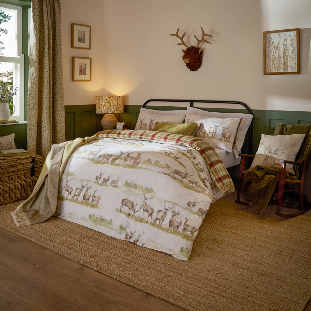 Moorland Stag 100% Cotton Reversible Duvet Cover Set