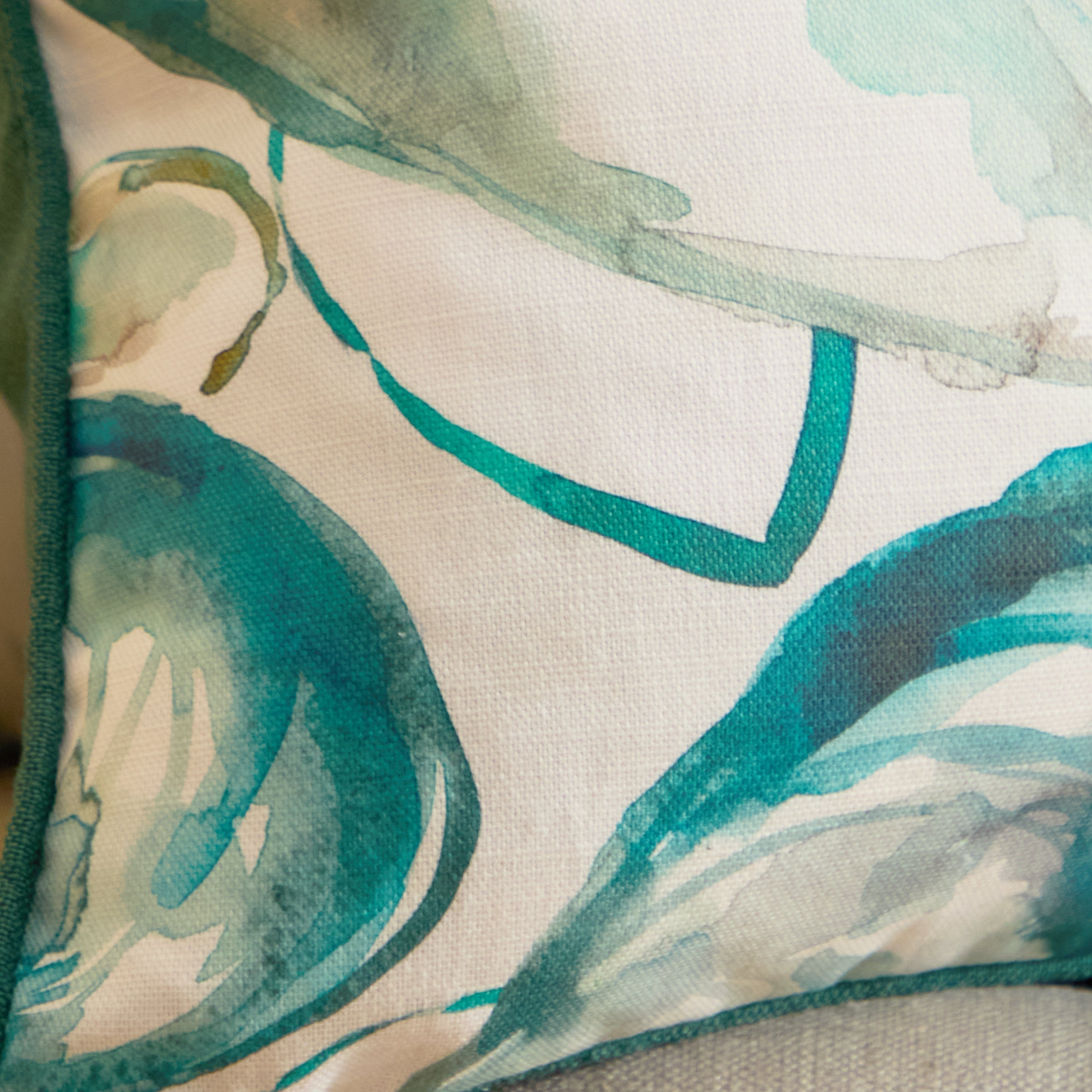 Mussel Shells Printed Piped Cushion