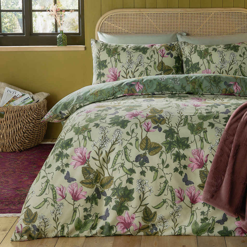 Mystic Berry Floral Reversible Duvet Cover Set