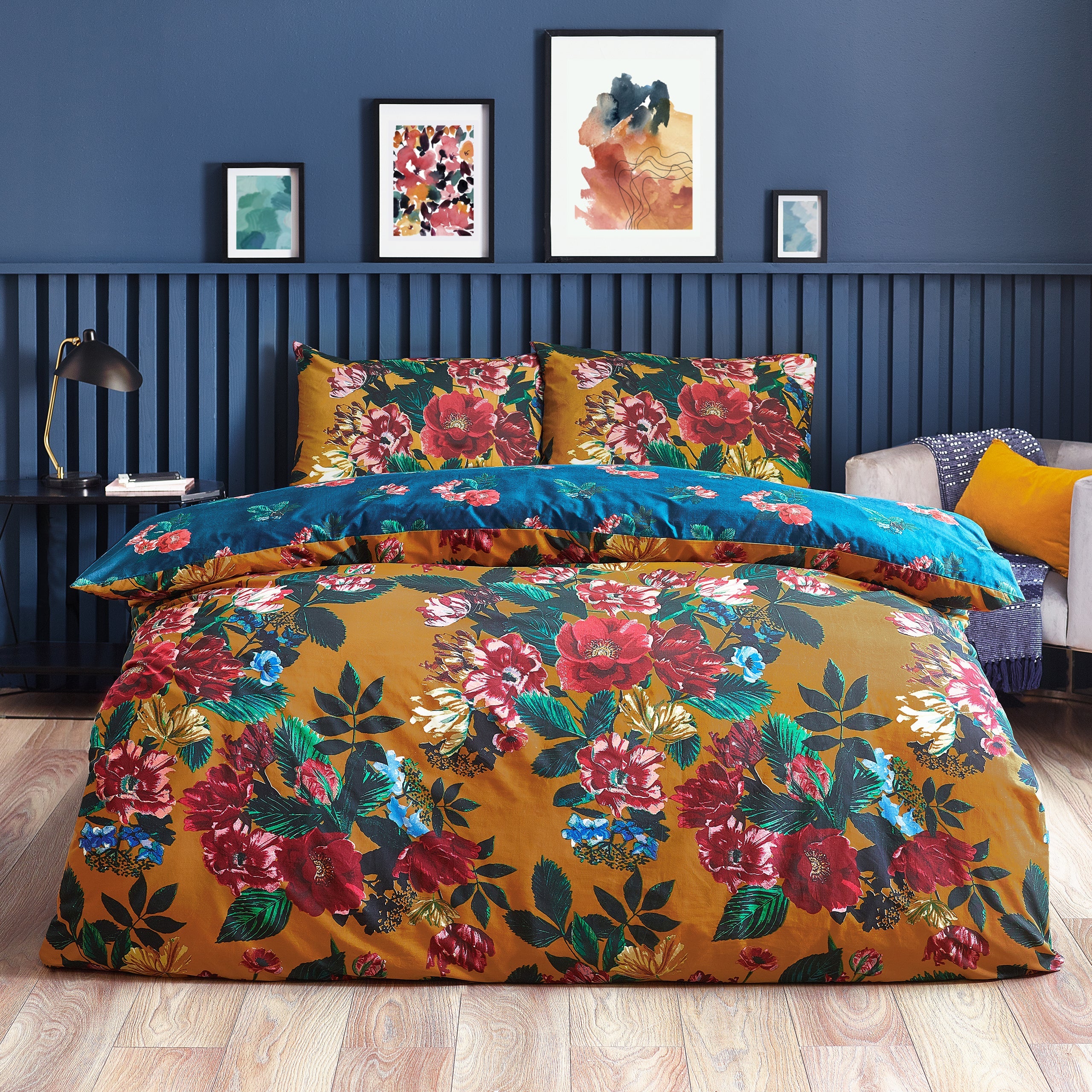 Nadya Floral Duvet Cover Set