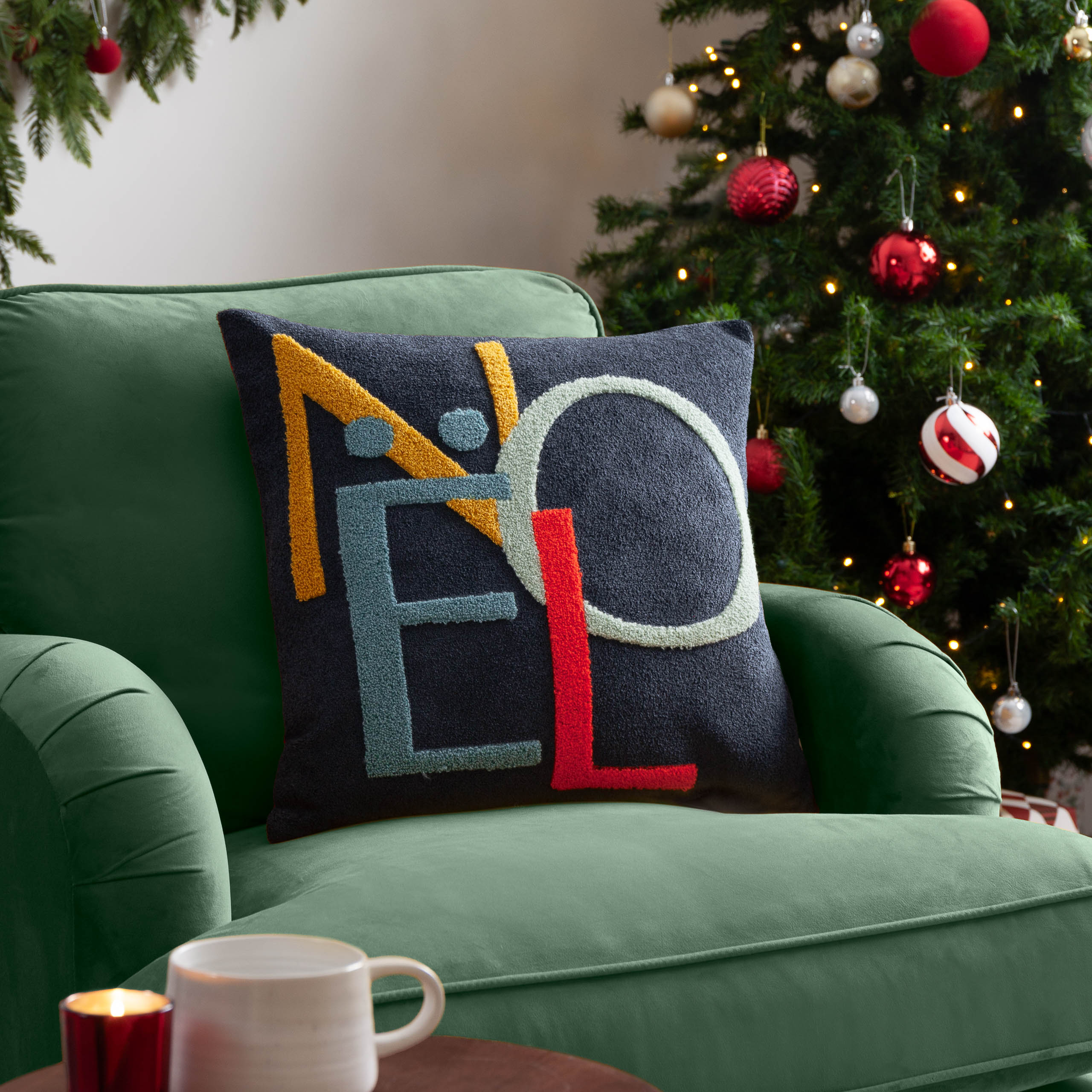 Noel Tufted Cushion