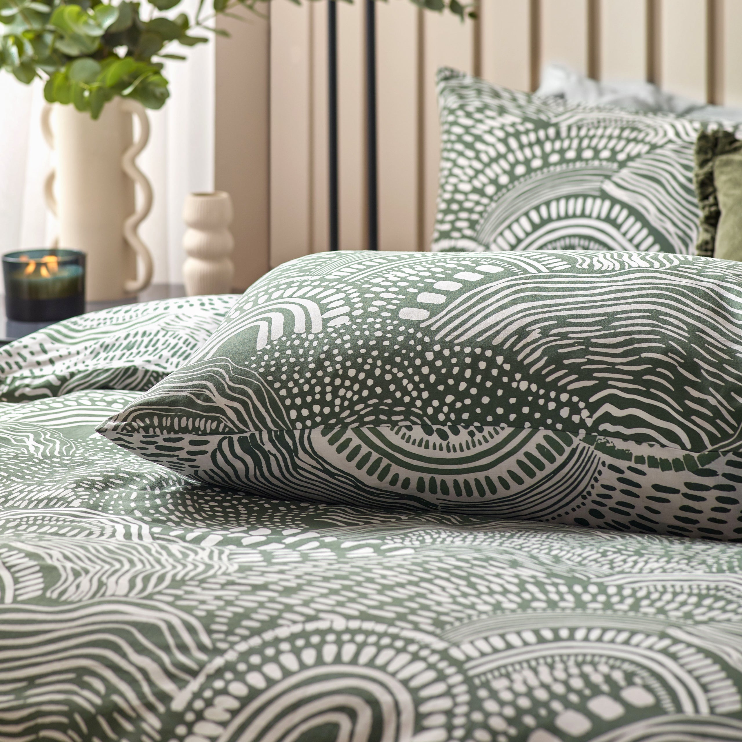 Nola Abstract Duvet Cover Set