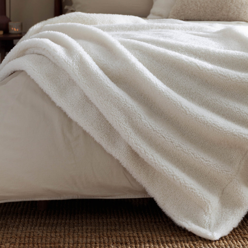 Olann Shearling Fleece Throw