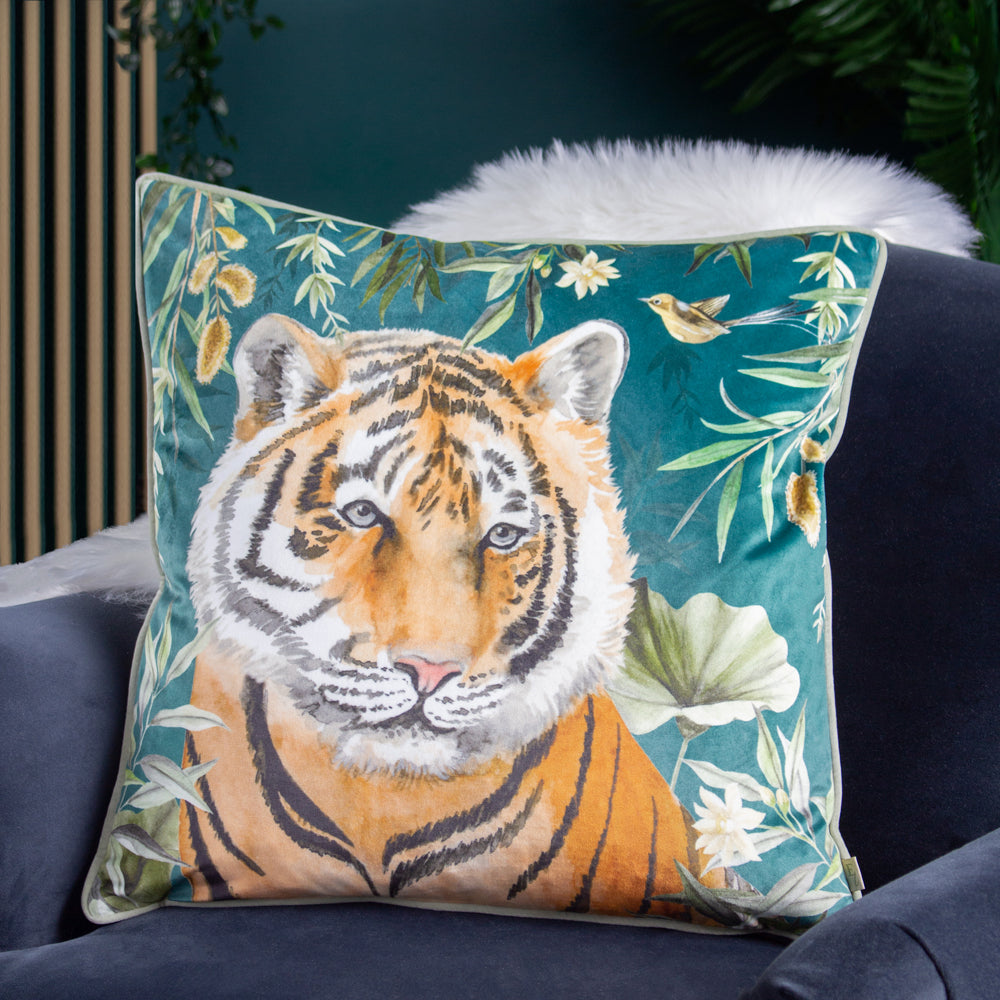 Orient Tiger Head Cushion