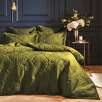 Palmeria Quilted Velvet Duvet Cover Set