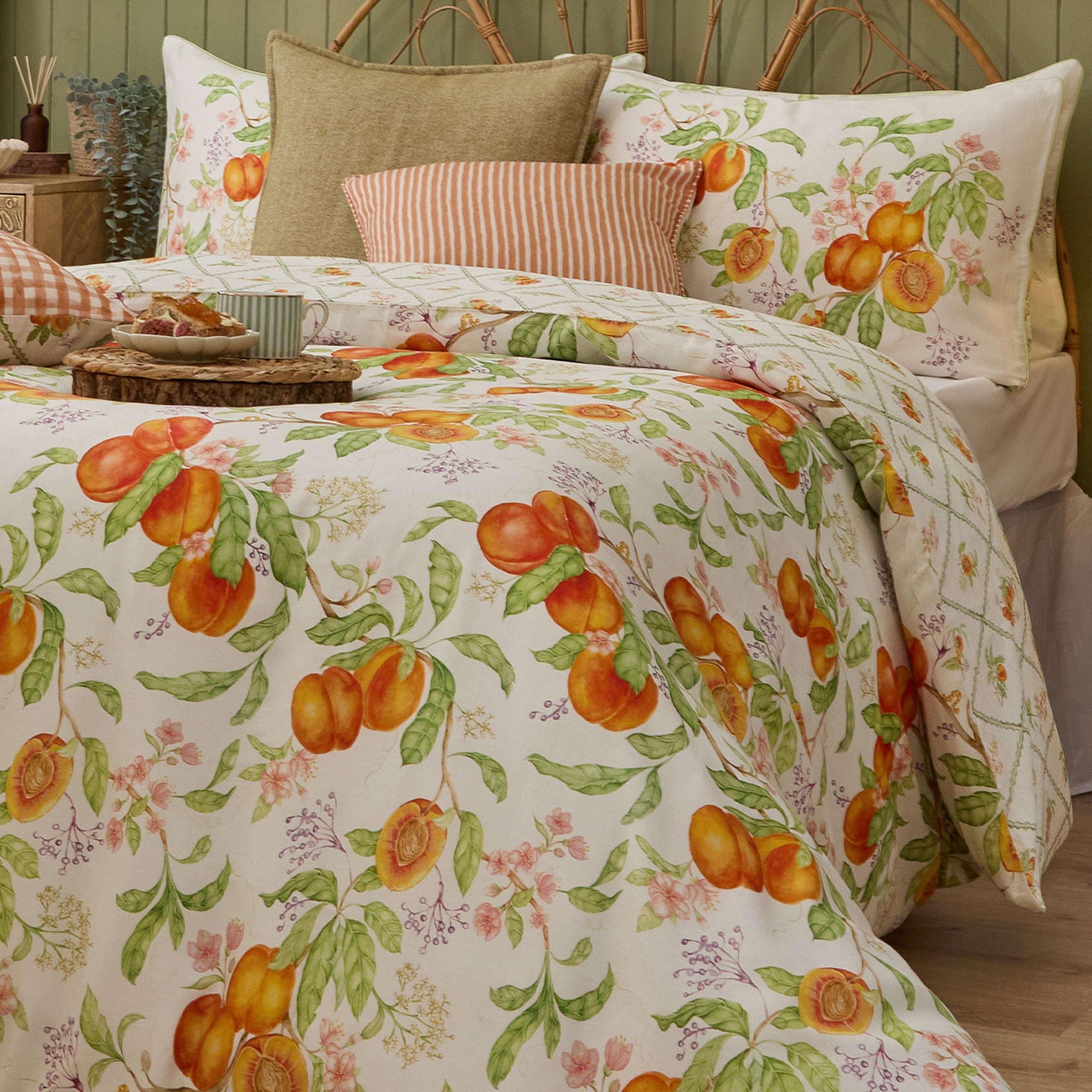 Peach Harvest Printed Duvet Cover Set