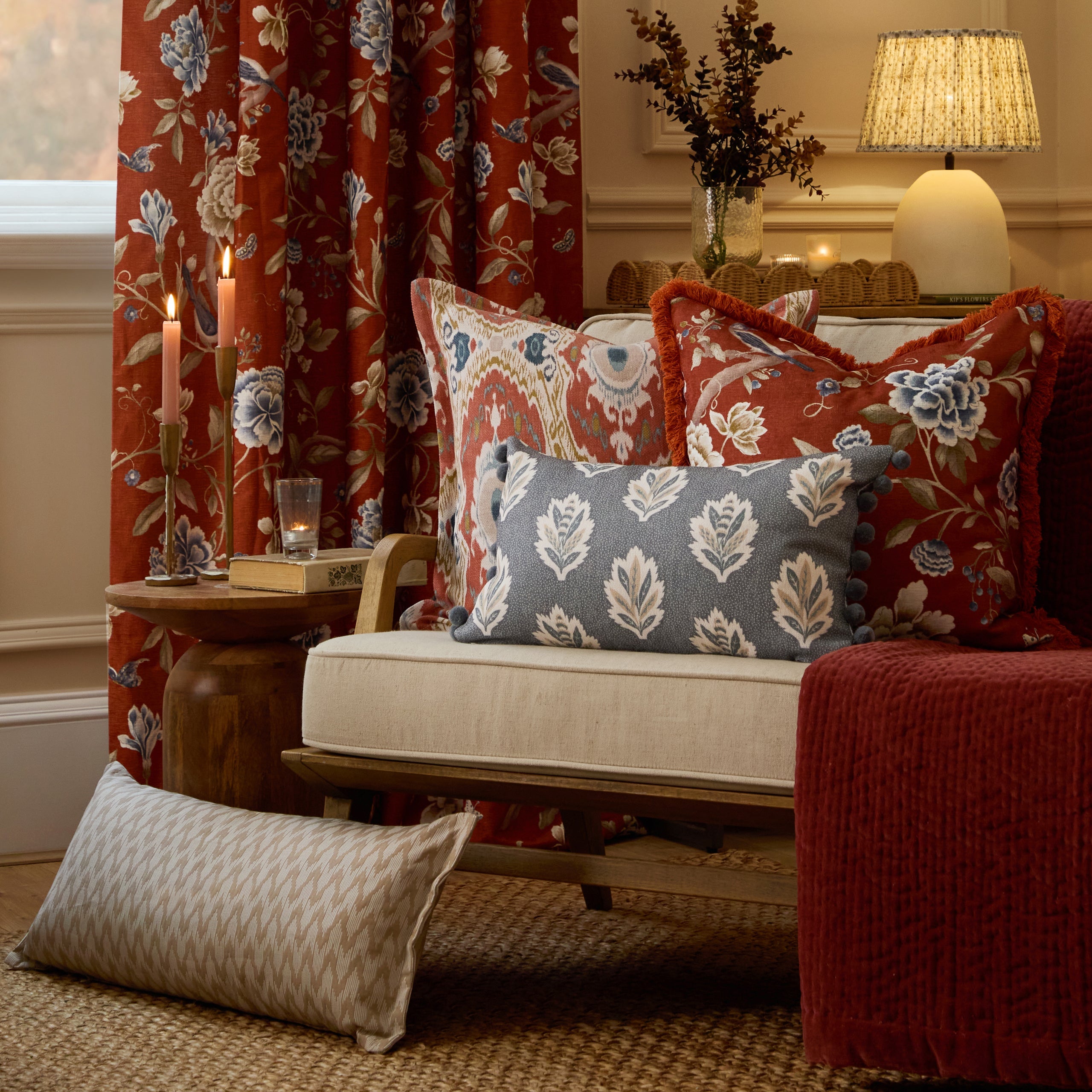 Porcelain Garden Chenille Cushion