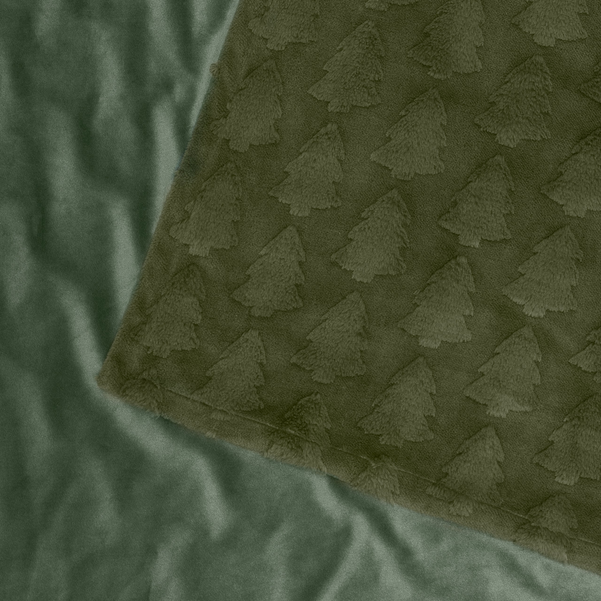 Pines Faux Fur Throw