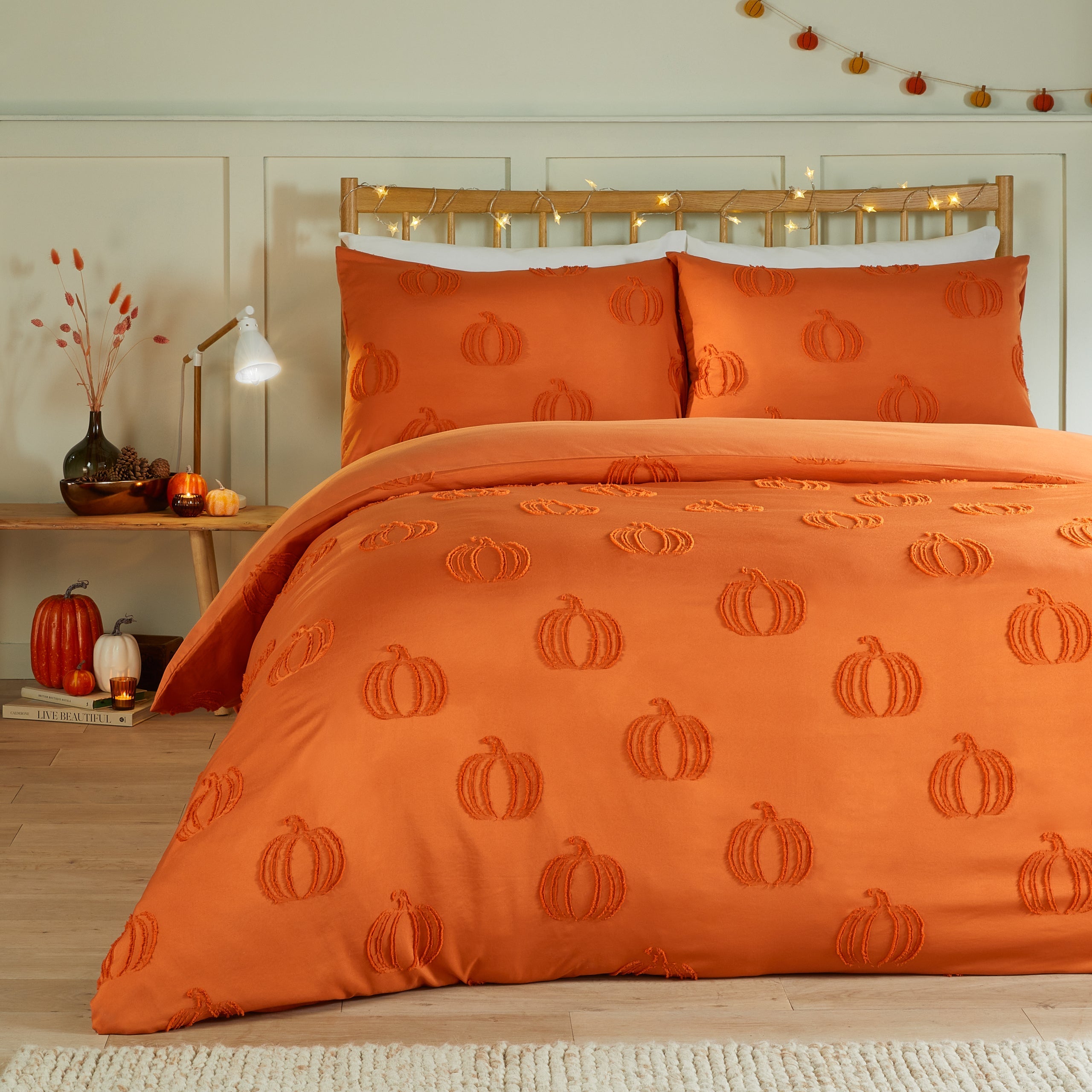 Pumpkin Fields Soft Touch Tufted Duvet Cover Set