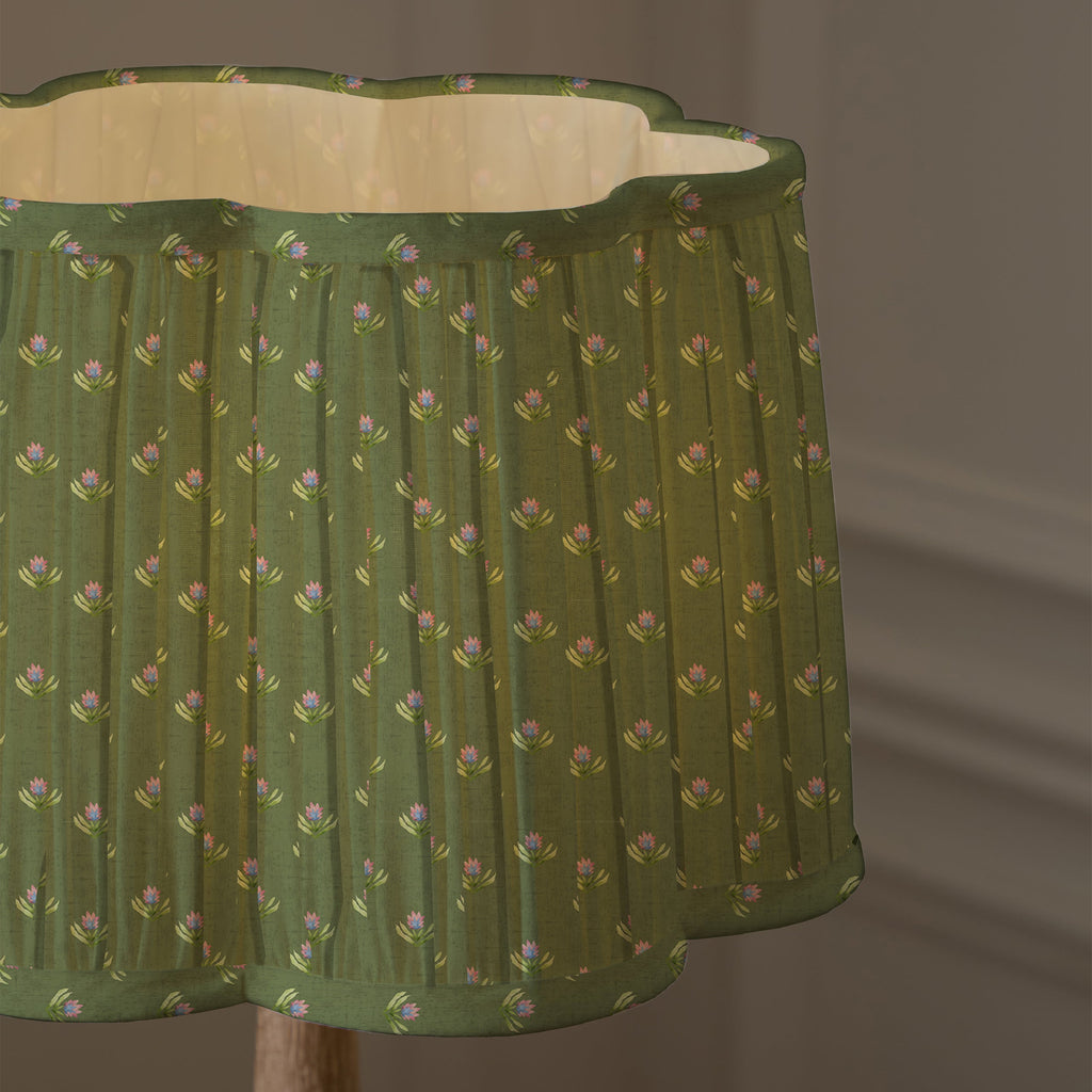 Raja Pleated Scalloped Lamp Shade