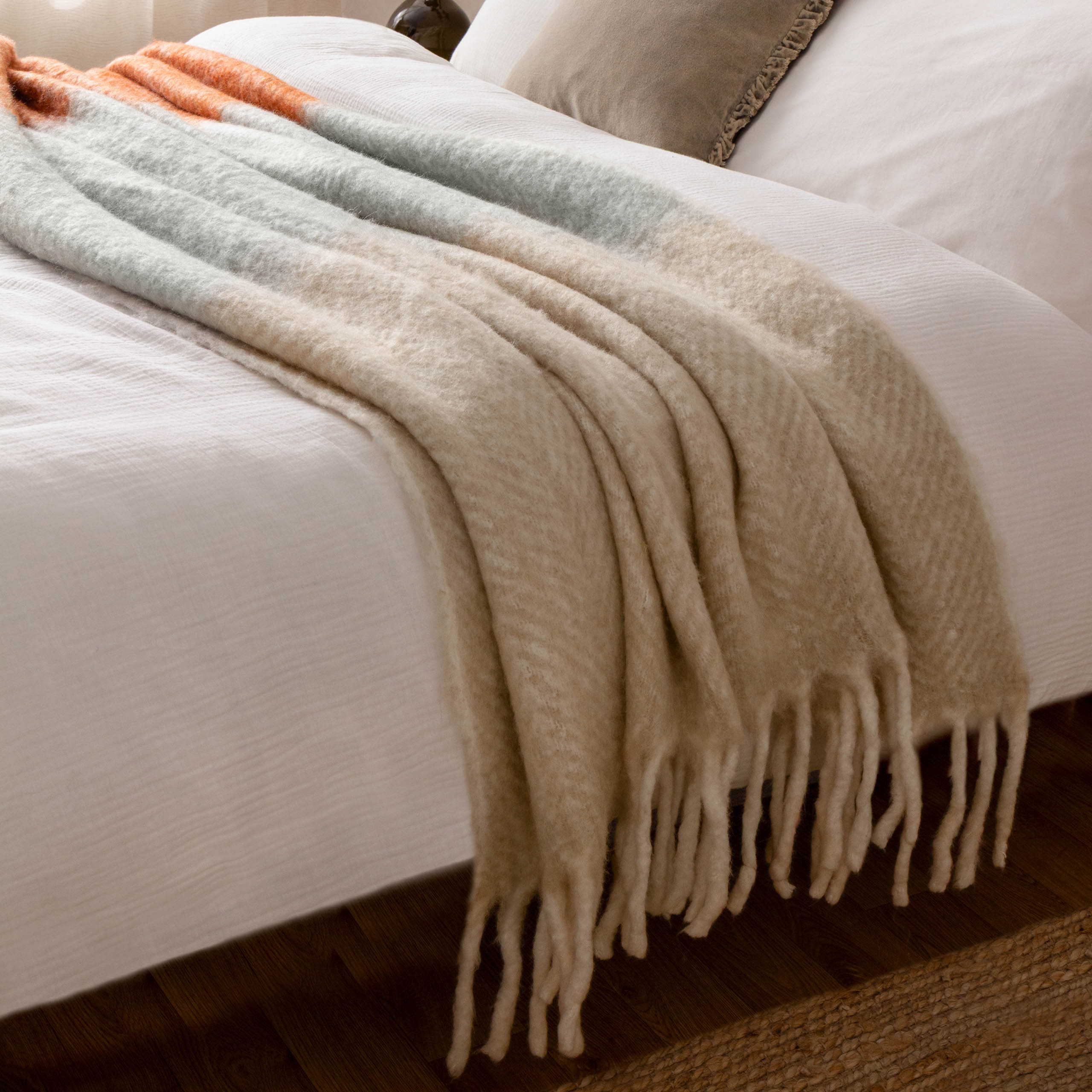 Rawton Ombre Throw