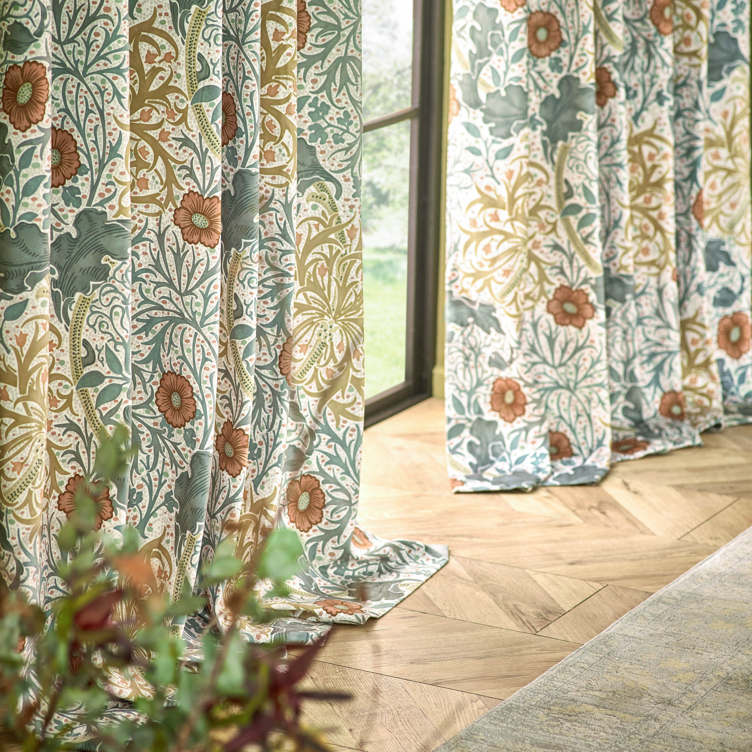 Seaweed Printed Velvet Pencil Pleat Curtains