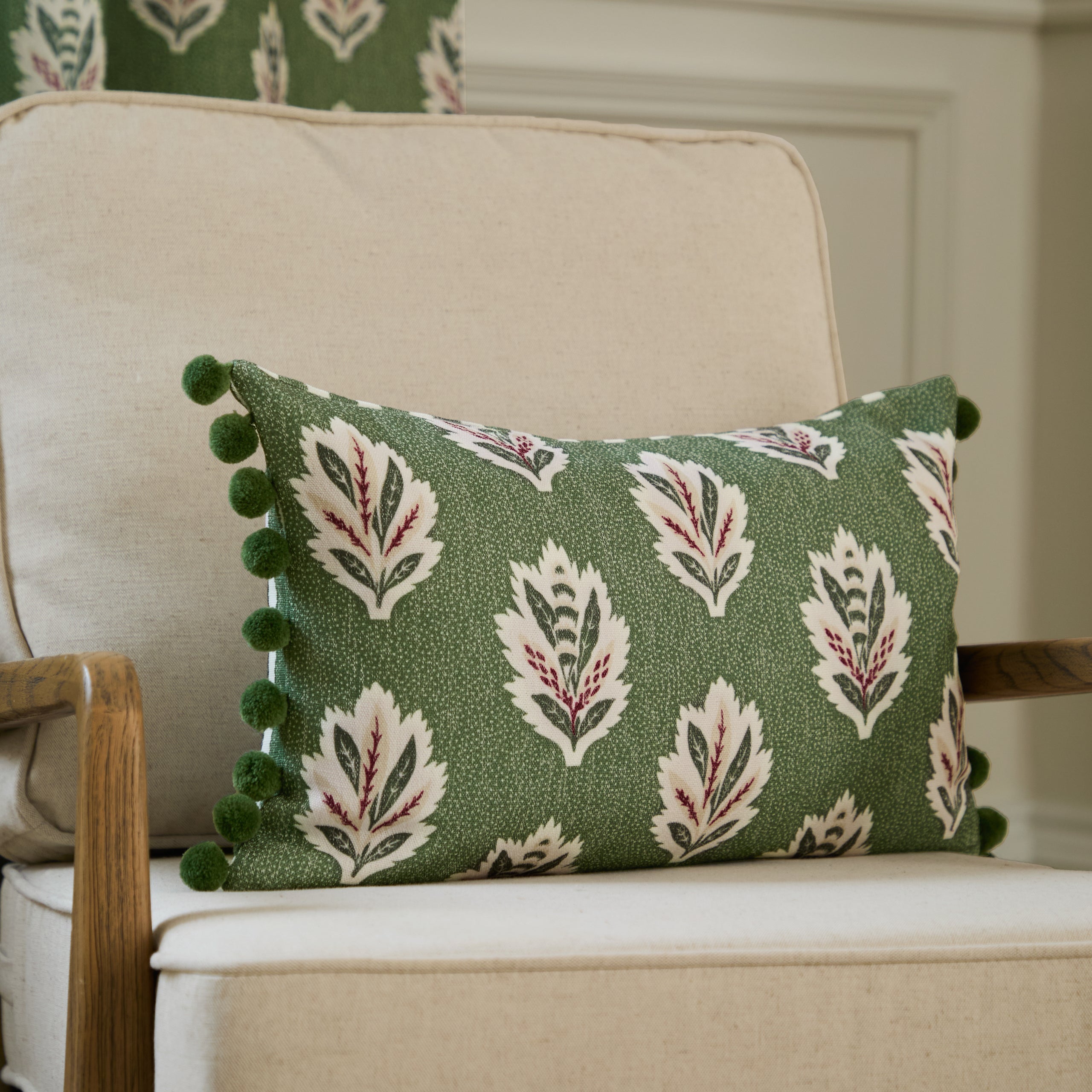 Sessile Leaf Printed Cushion