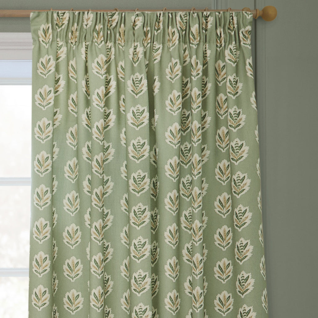 Sessile Leaf Motif Pencil Pleat Curtains